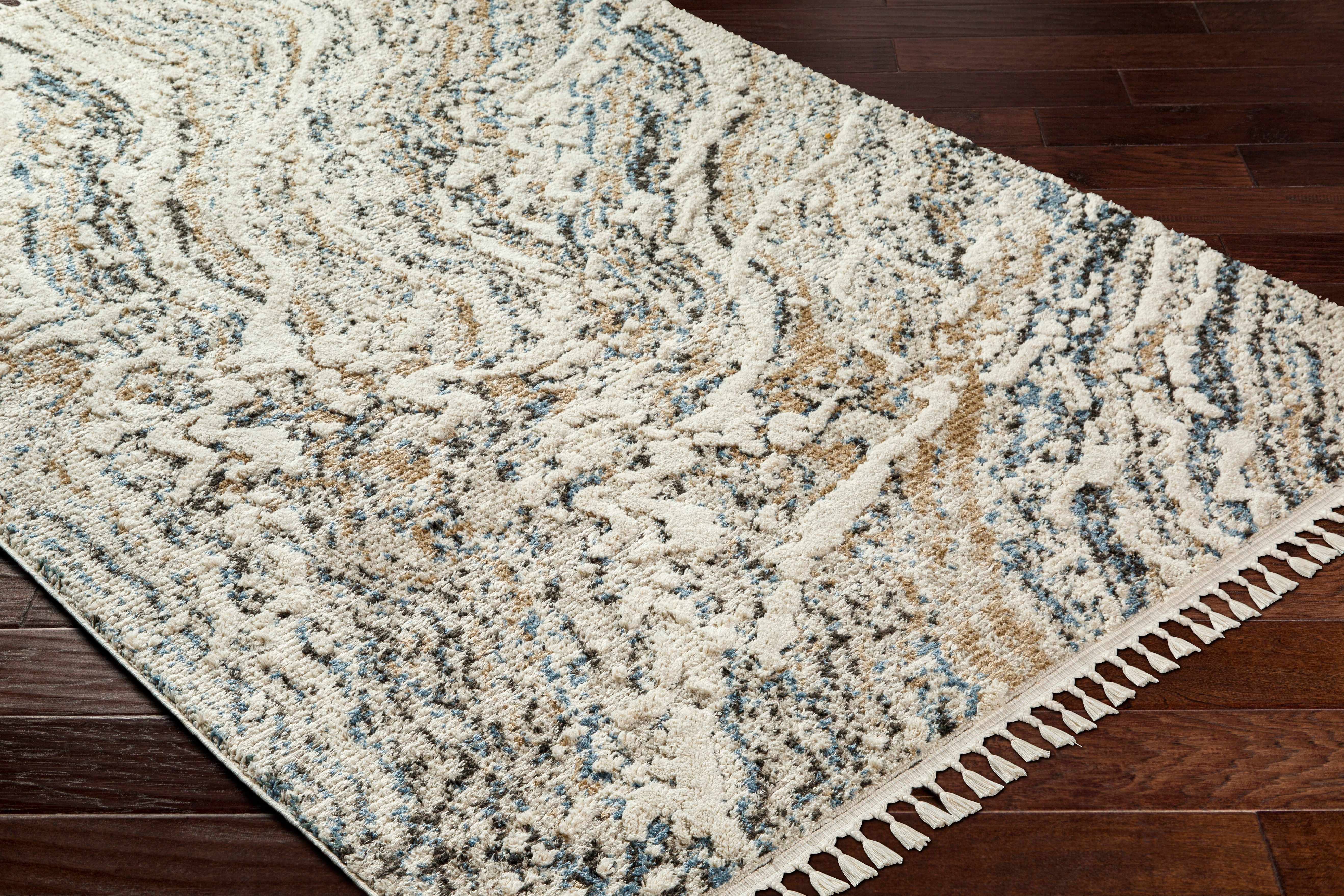 Ioane Area Rug - Image 4