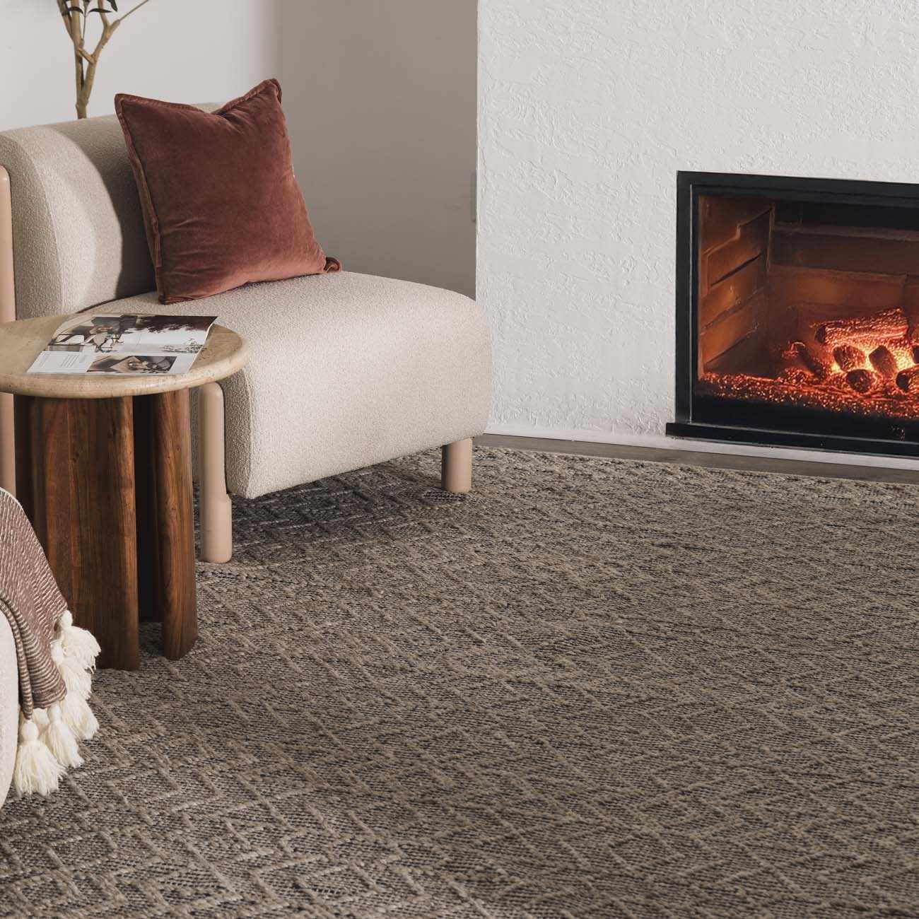 Ironia Handmade Faux Silk Rug - Clearance - Image 3