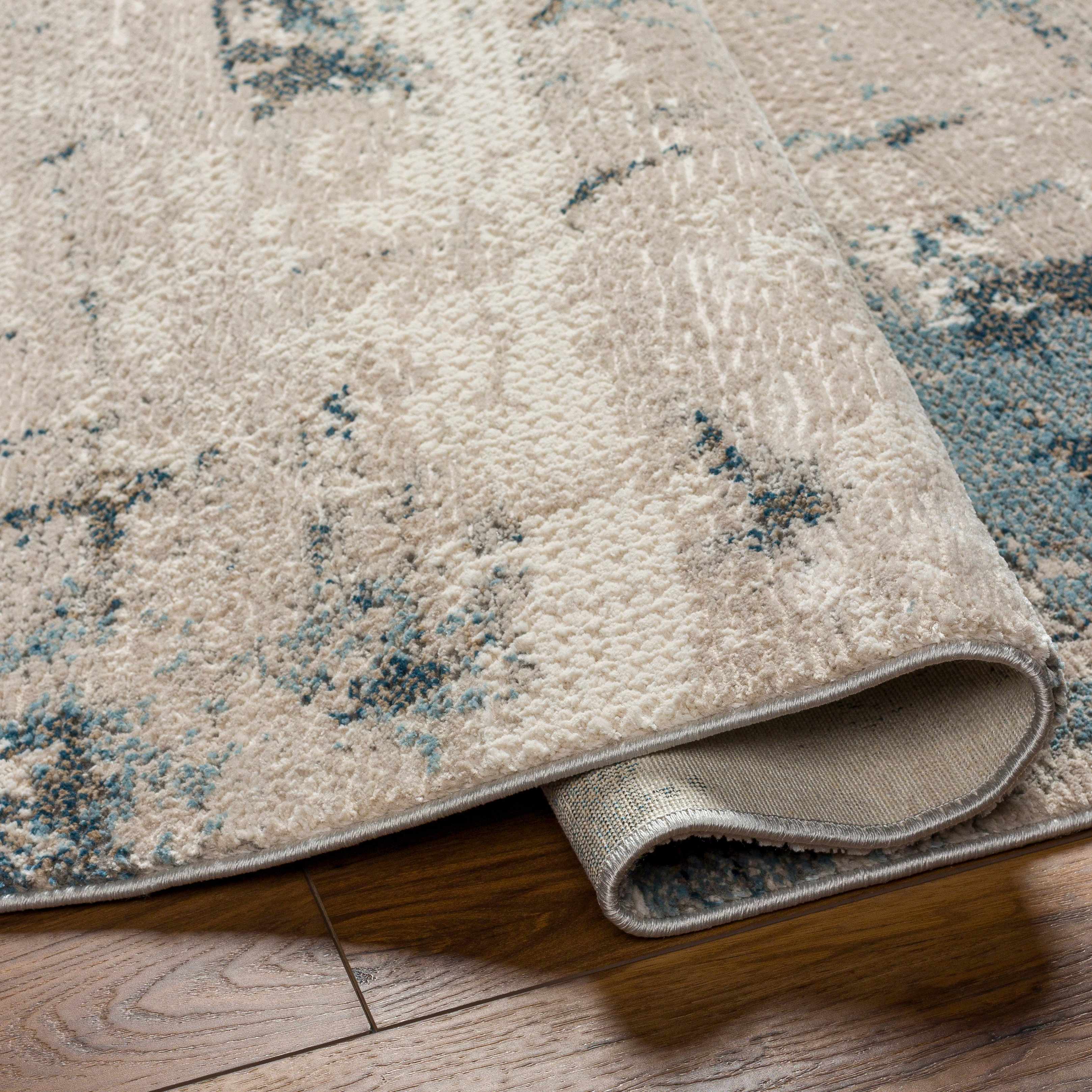Itsuo Area Carpet - Clearance - Image 5