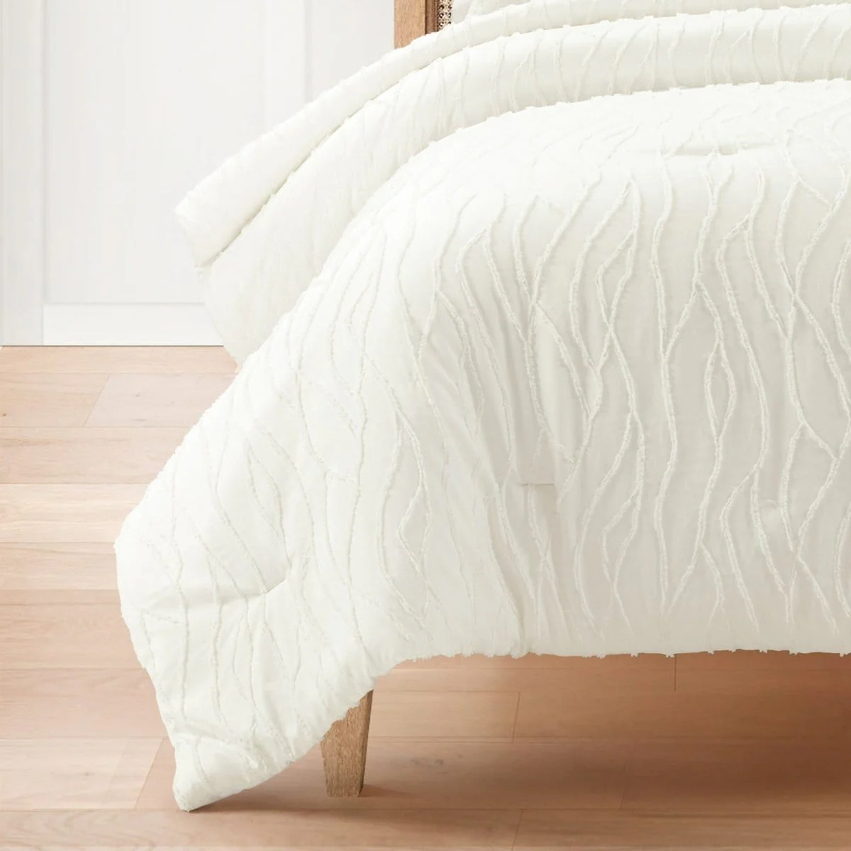Jacquard Wave 3 Piece Comforter Set - Image 5