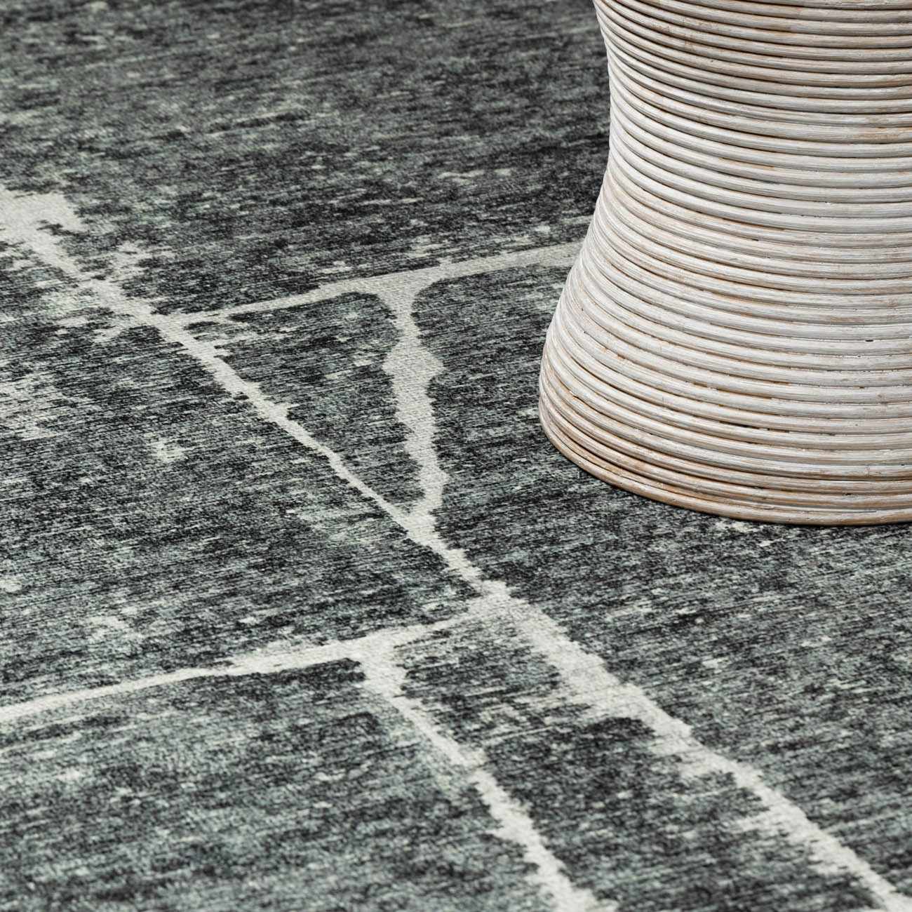 Janek II Modern Abstract Area Rug - Image 10