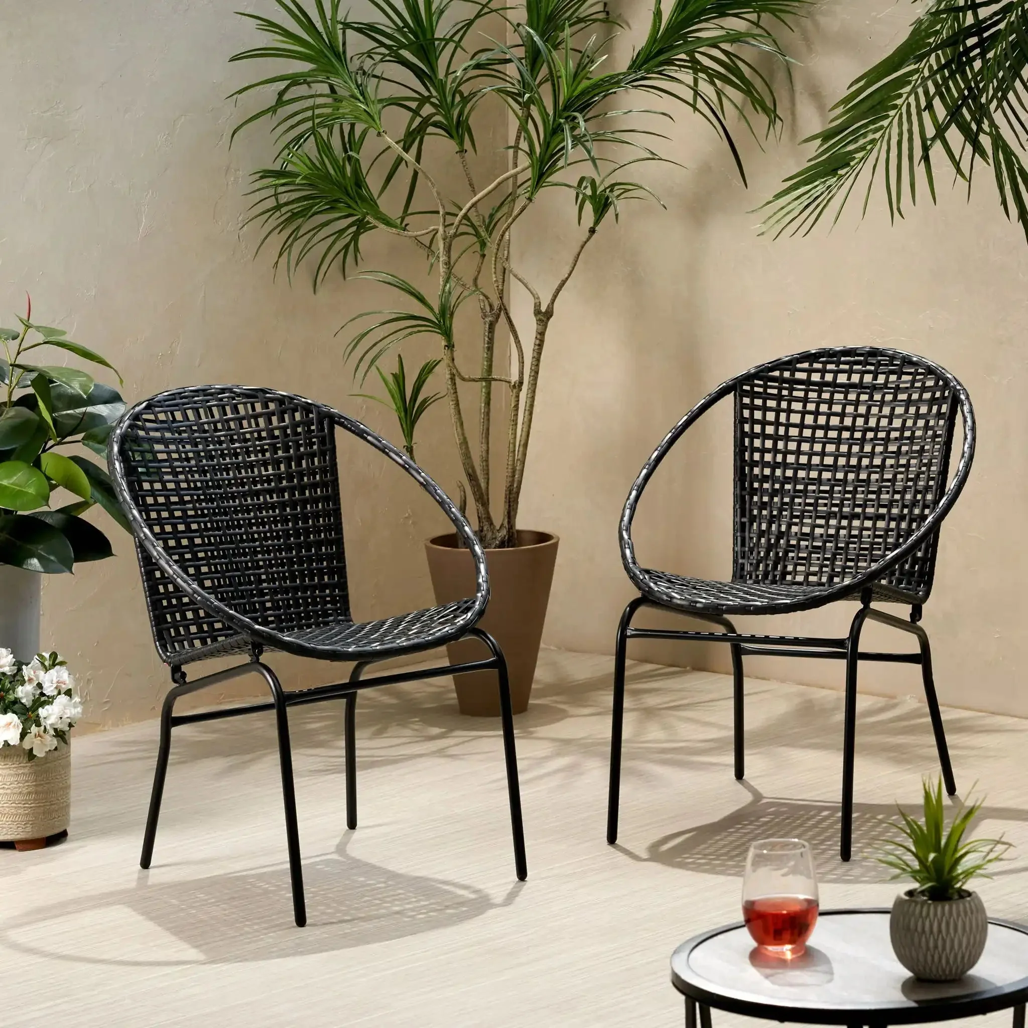 Java - Chair With Comfortable Design - Image 2