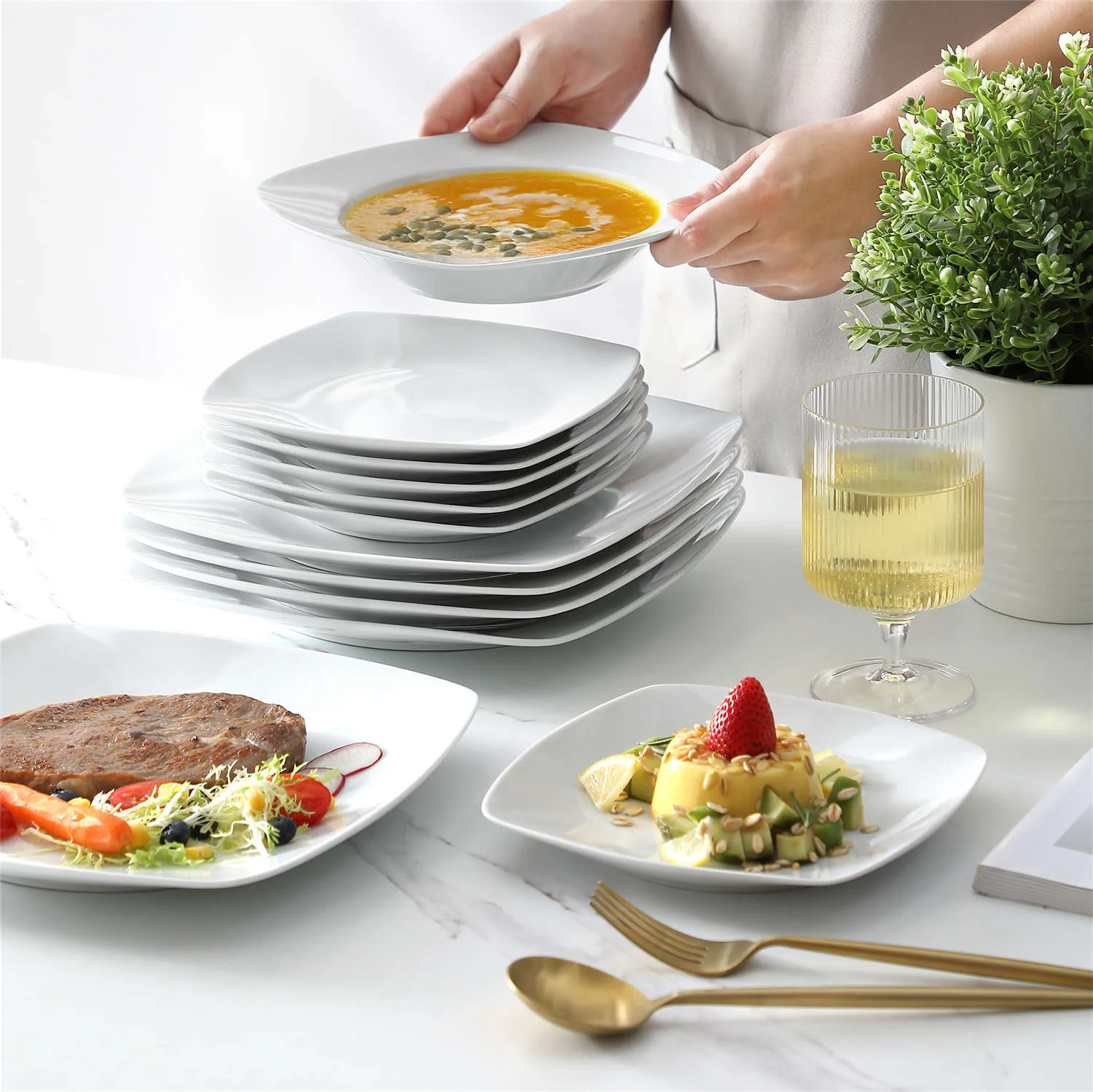 Julia 18 Piece Dinnerware Set - Image 3