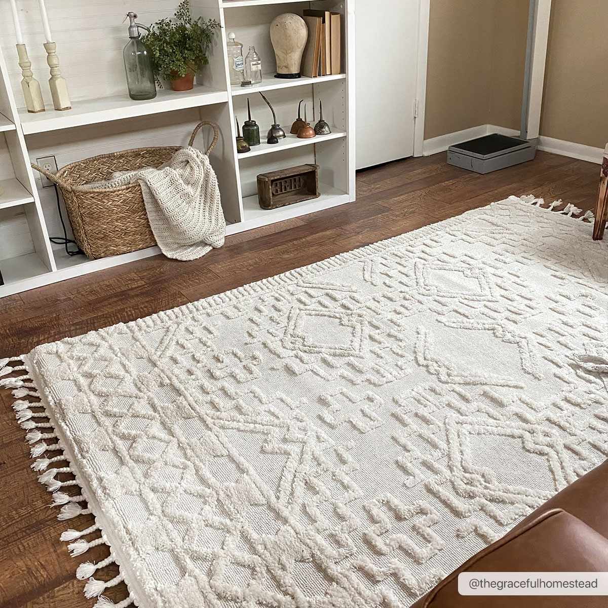 Kalkan High/Low Pile Rug with Tassels - Clearance - Image 4