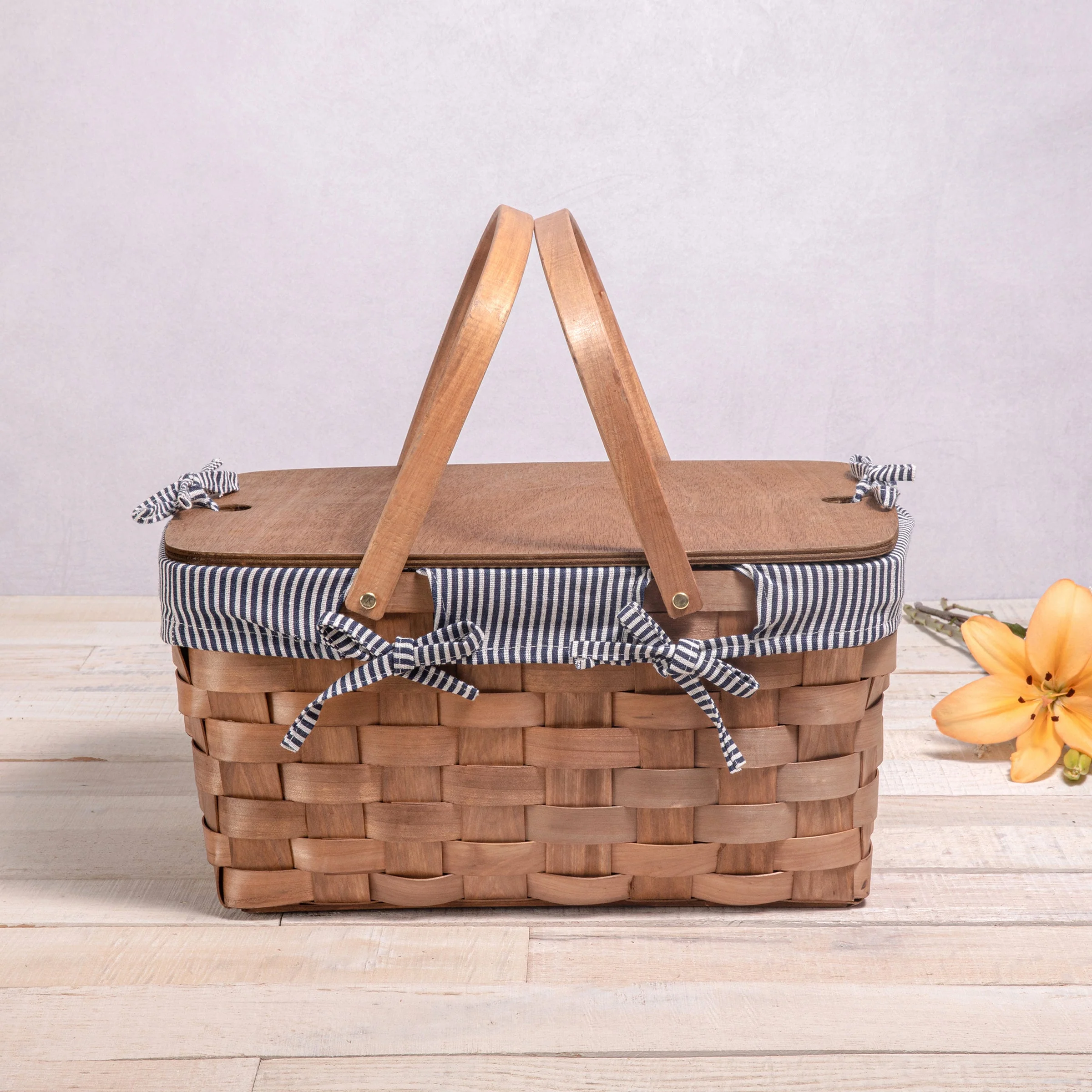 Kansas Handwoven Wood Picnic Basket - Image 13
