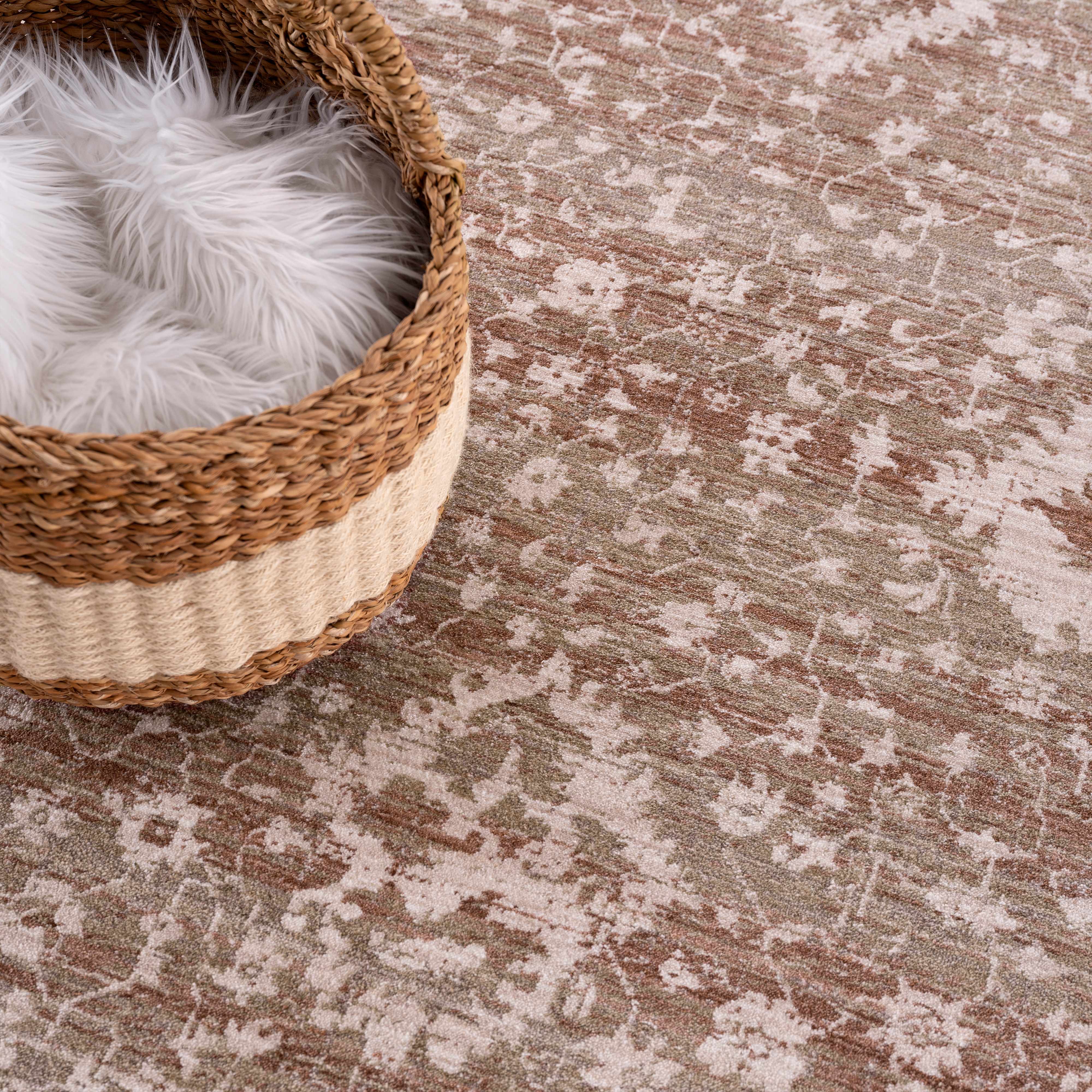 Kaongkod Area Rug - Clearance - Image 9