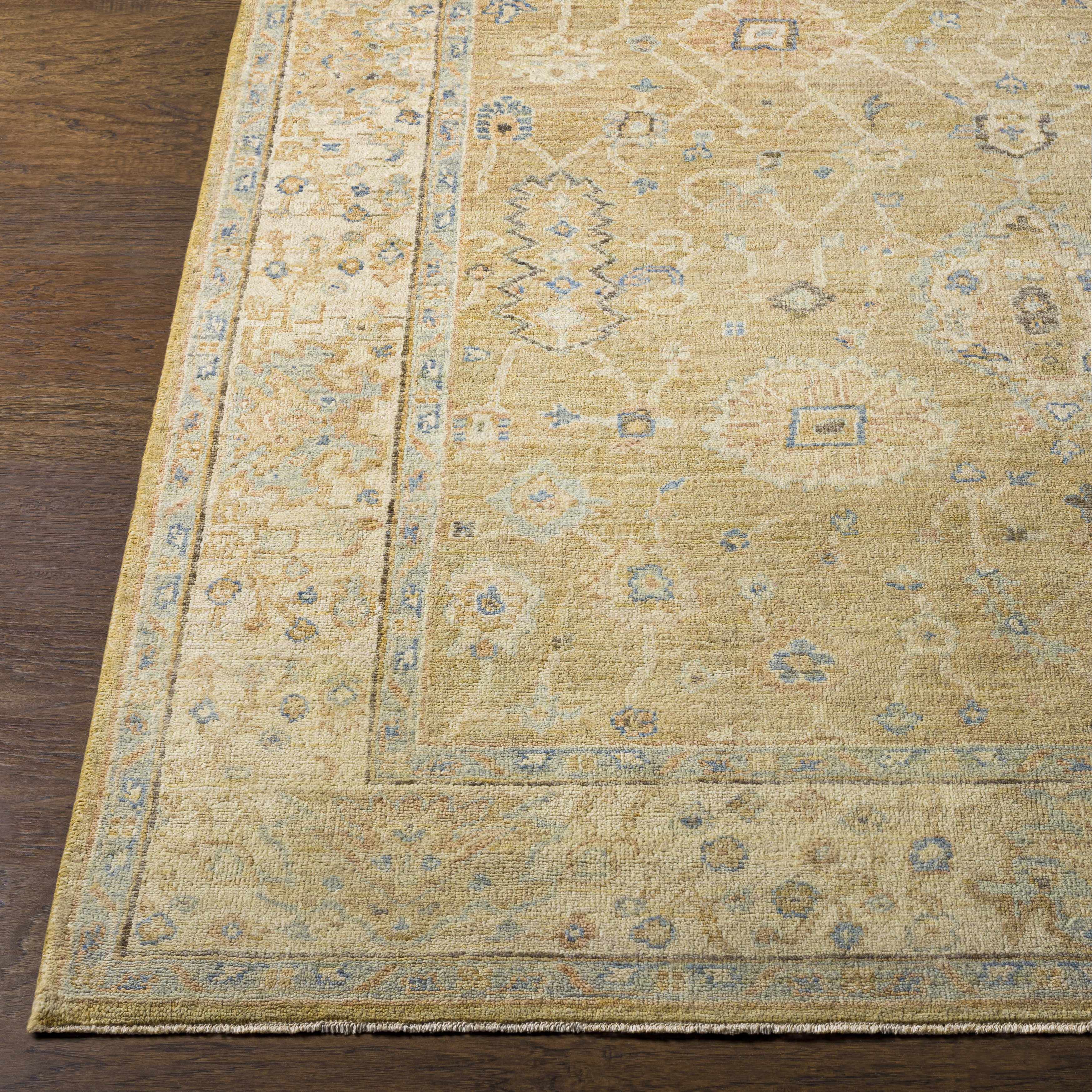 Karalee Handmade Wool Area Rug - Clearance - Image 4