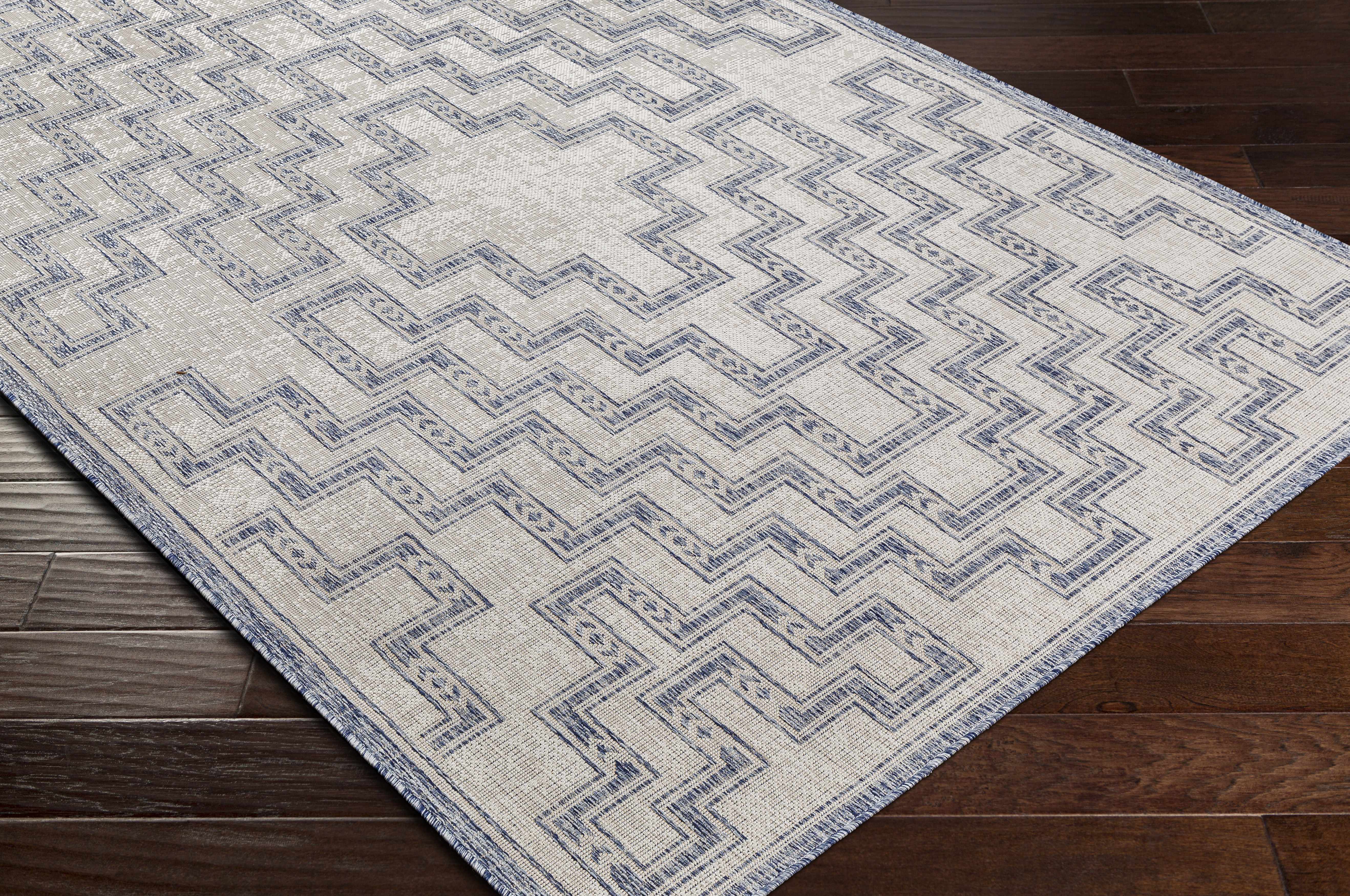 Kemaliye Indoor & Outdoor Rug - Clearance - Image 3