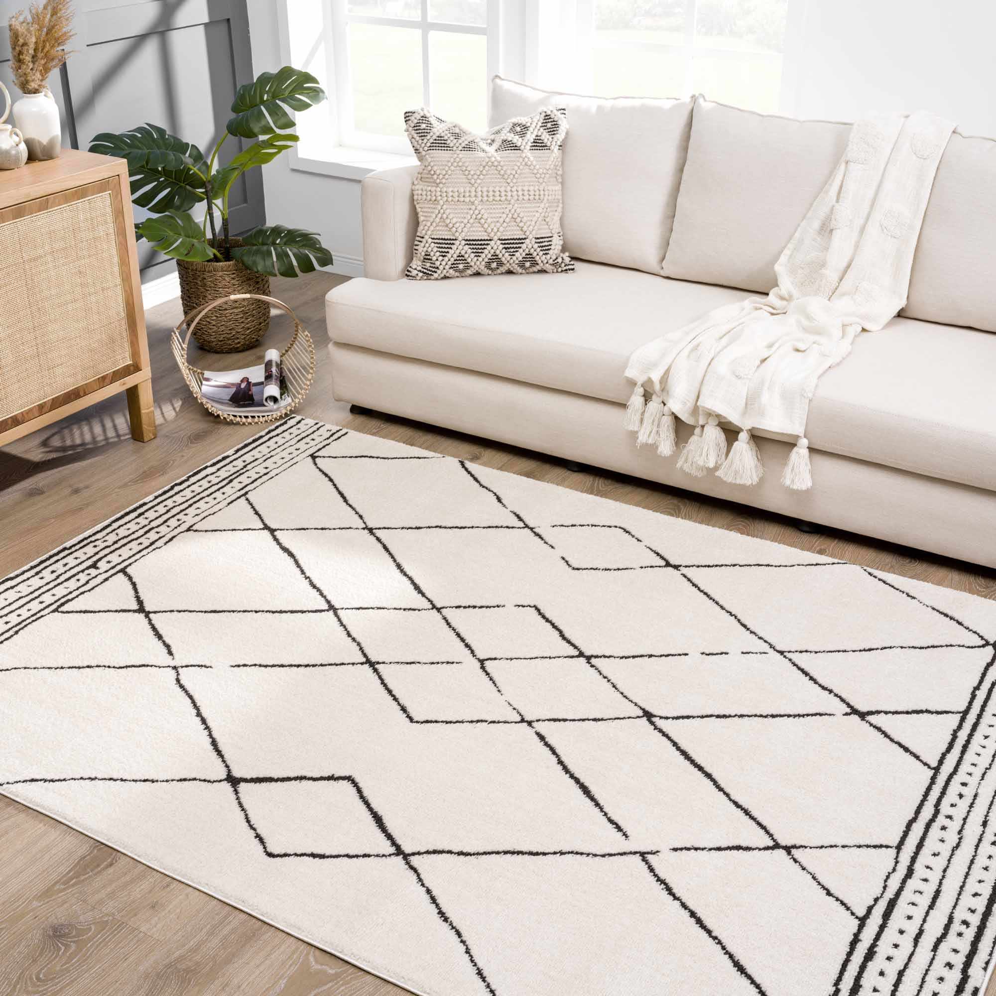 Keone Black & White Thick Rug - Image 11