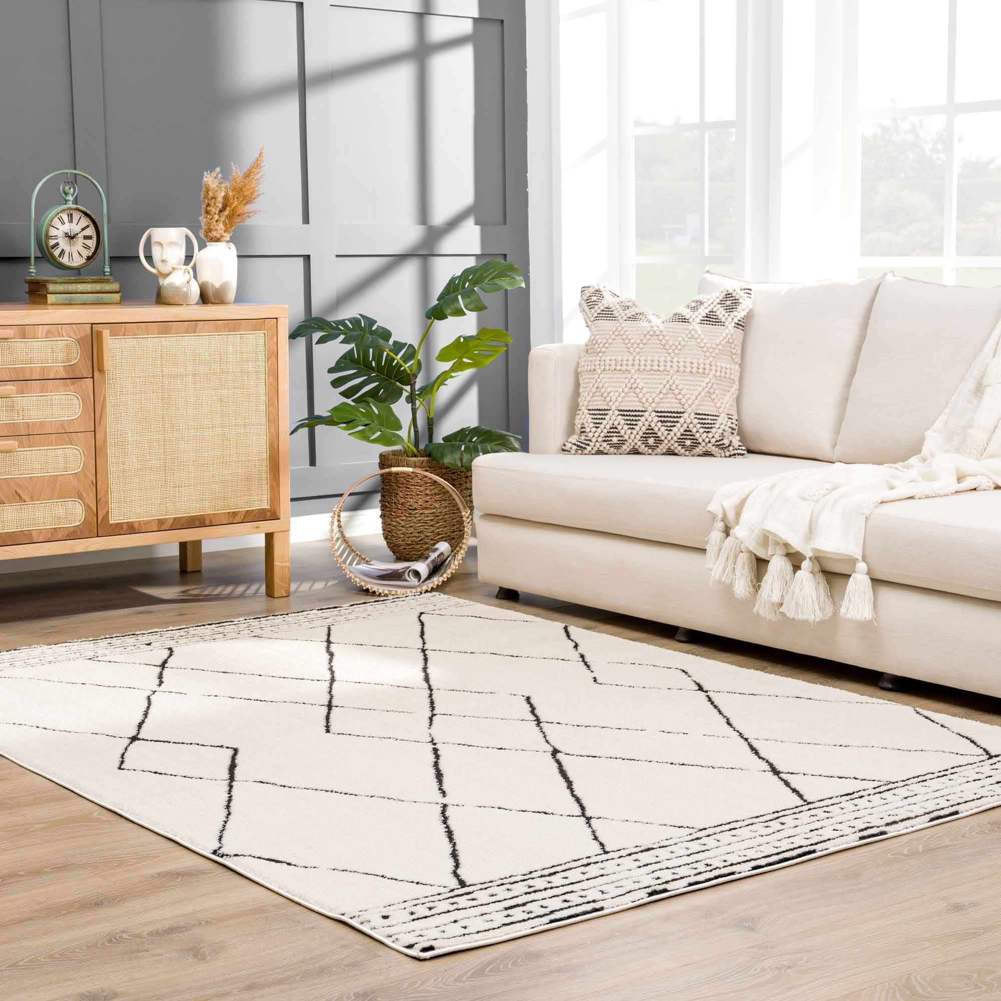 Keone Black & White Thick Rug - Image 3