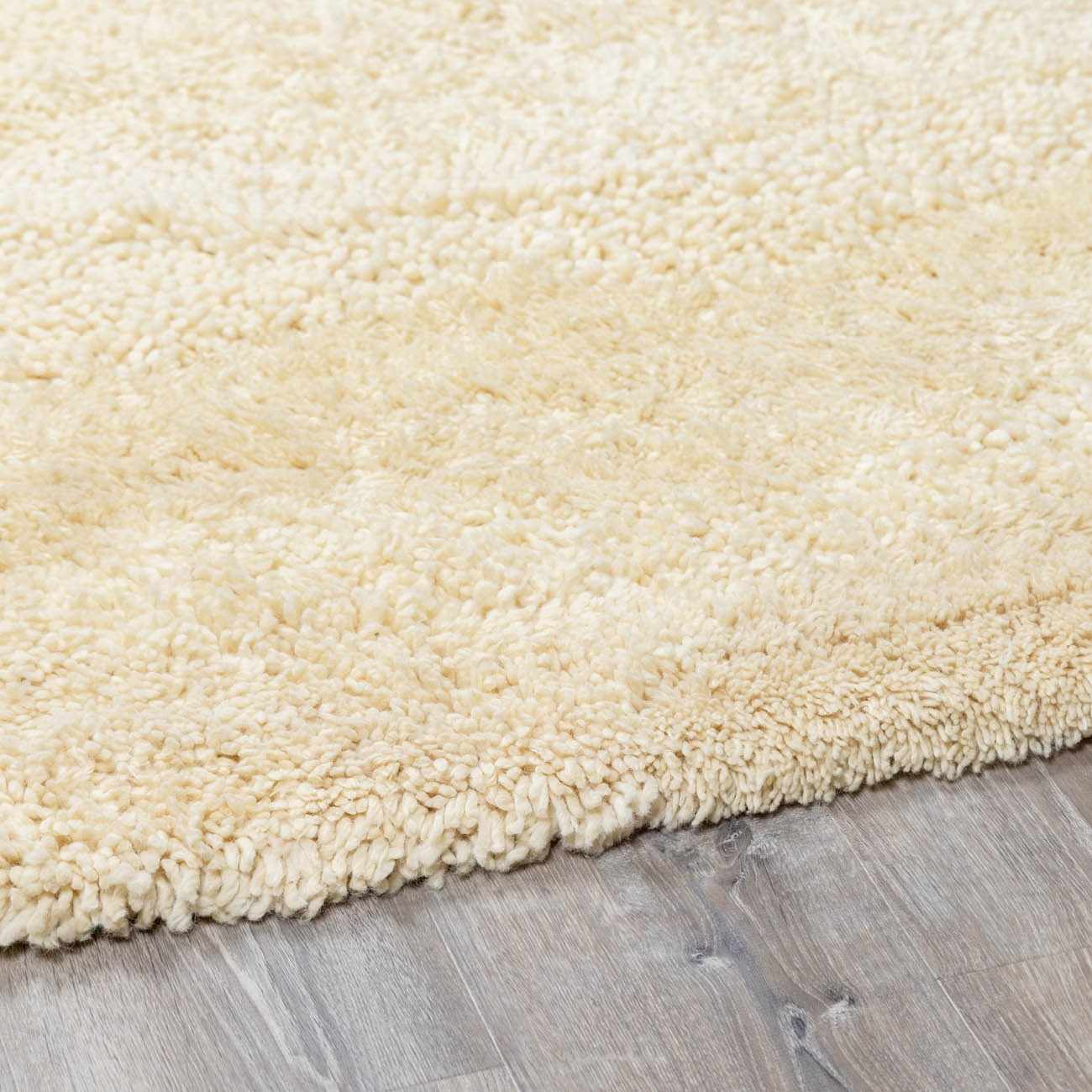 Kettering Solid Cream Wool Shag Rug - Image 8