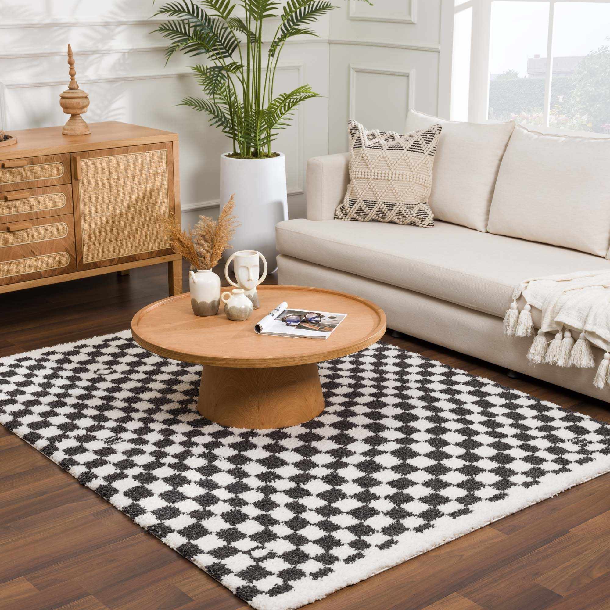 Kieu Black & White Checkered Shag Rug - Image 16
