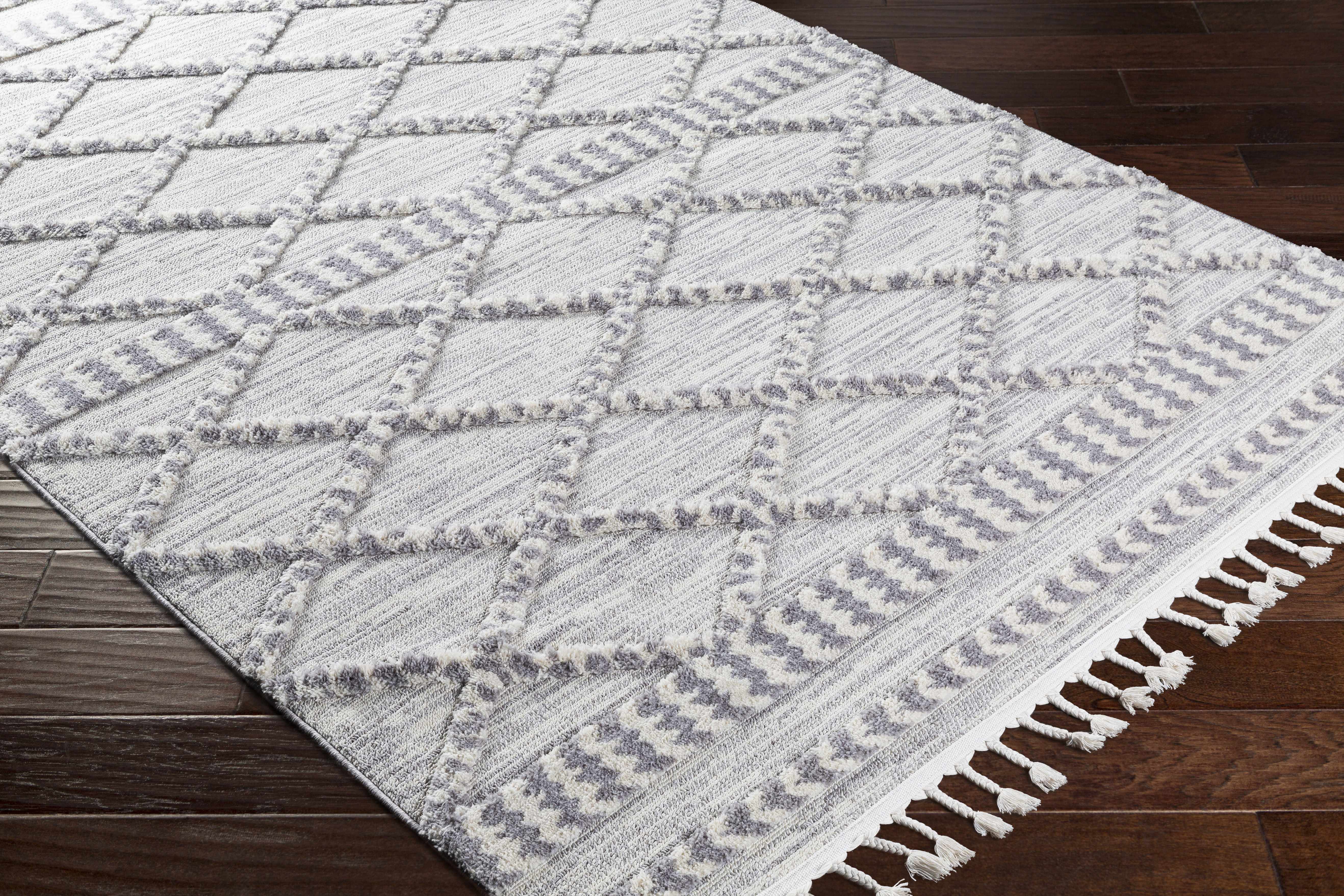 Kincheloe Textured 5x7 Carpet - Clearance - Image 4