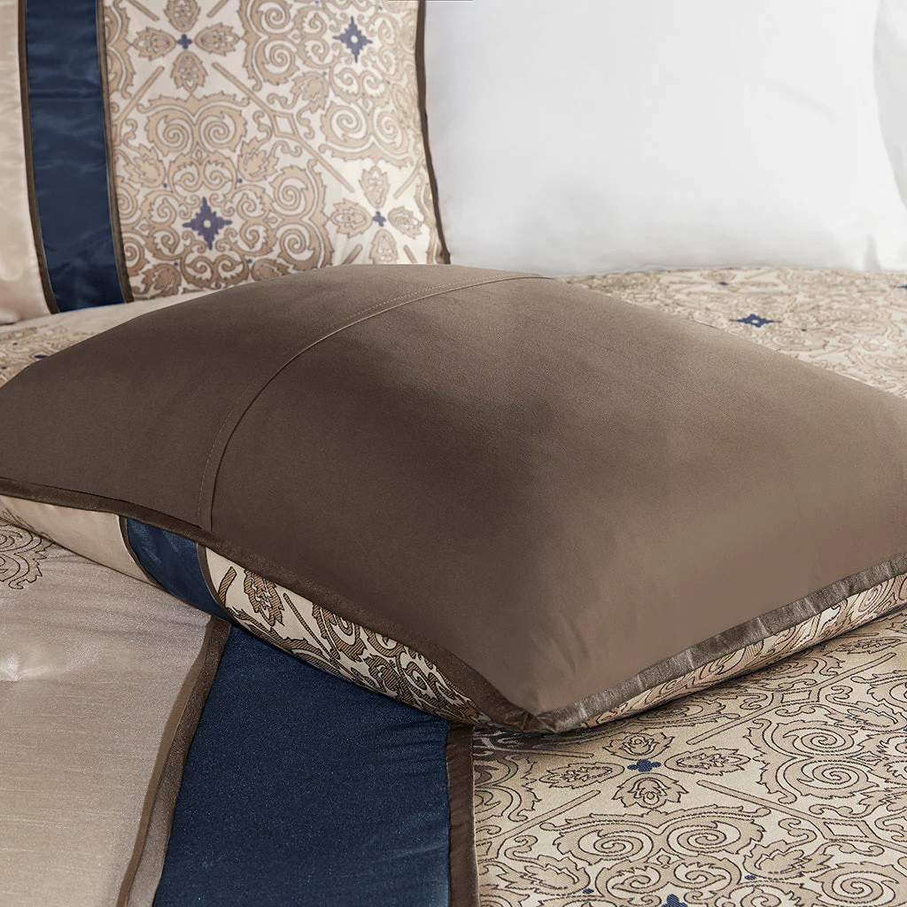 King 7 Piece Jacquard Comforter Set with Throw Pillows - Image 3
