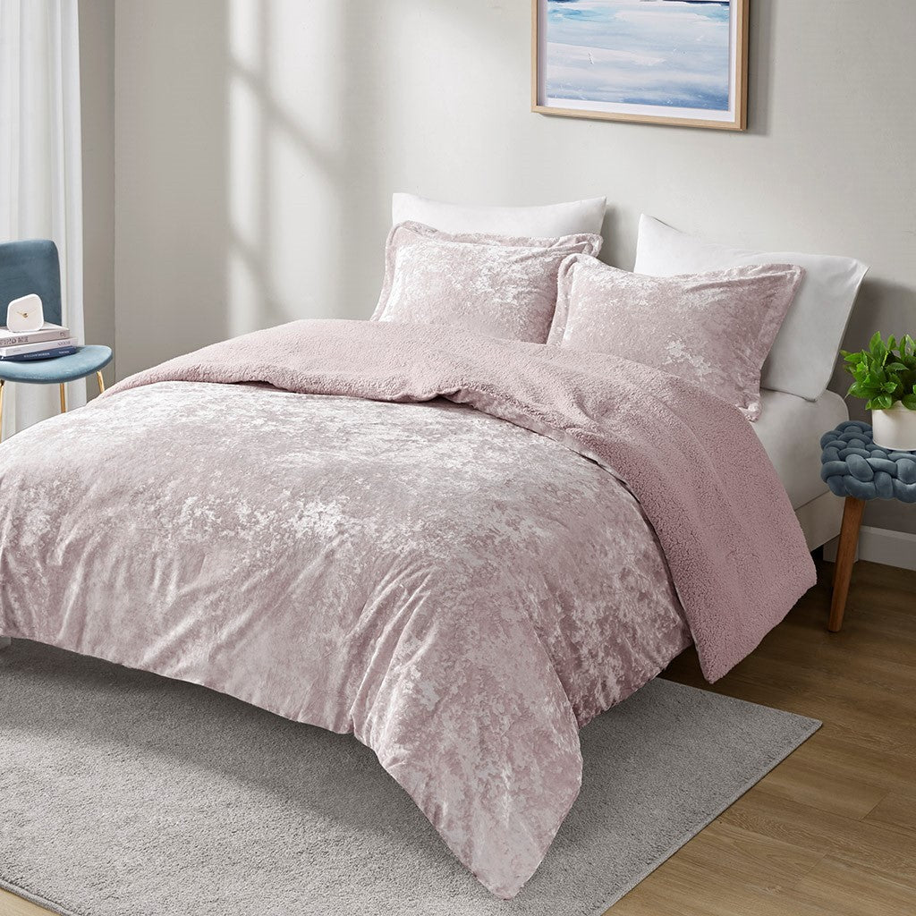King/Cal King Crushed Velvet Sherpa Reversible Comforter Set - Image 6