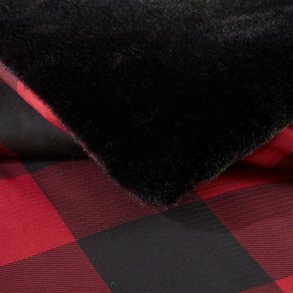 King/Cal King Faux Wool to Faux Fur Down Alternative Comforter Set - Image 6