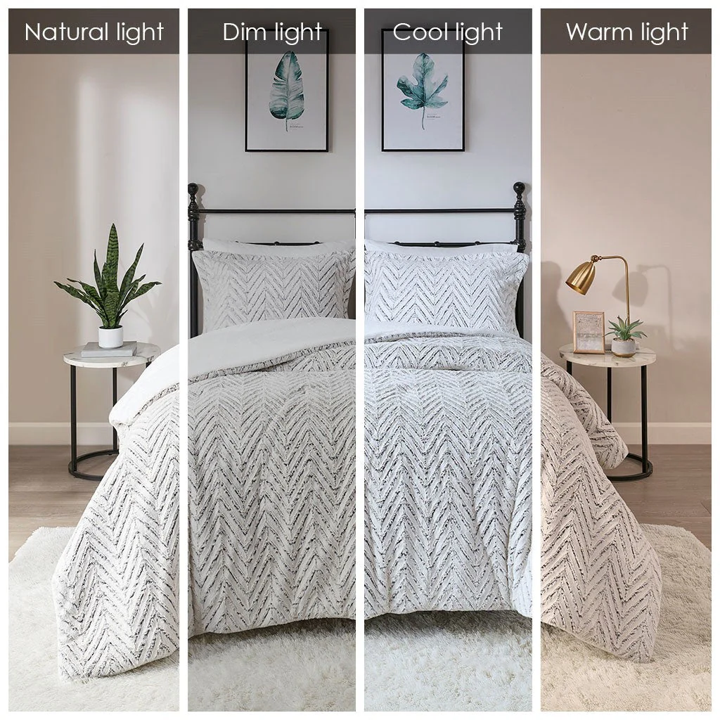 King/Cal King Ultra Plush Down Alternative Comforter Set - Image 11