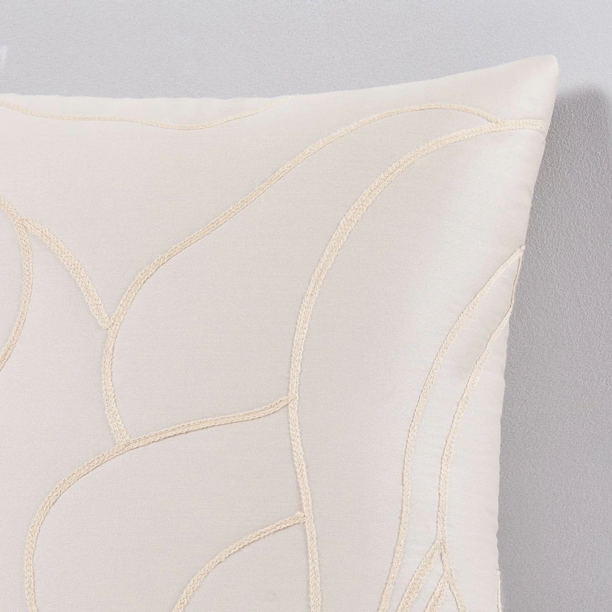 Kinoko Decorative Pillow Cover - Image 5