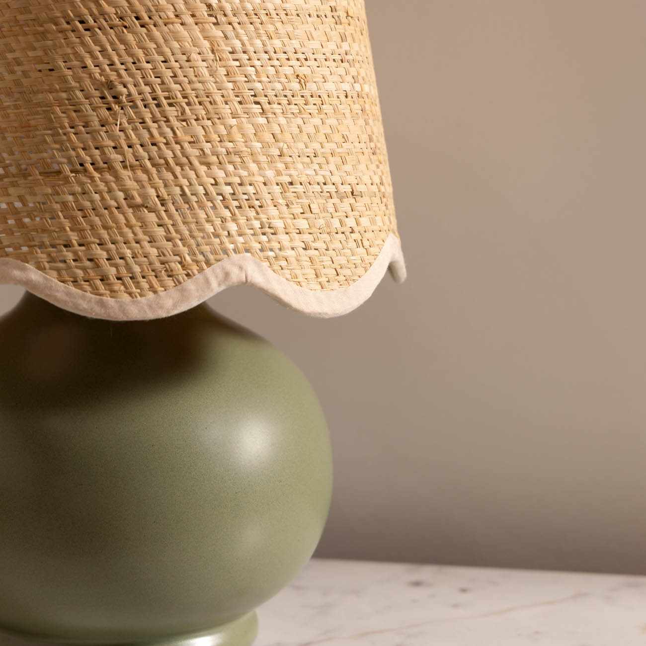 Kupua Green Solid Ceramic Table Lamp - Image 4