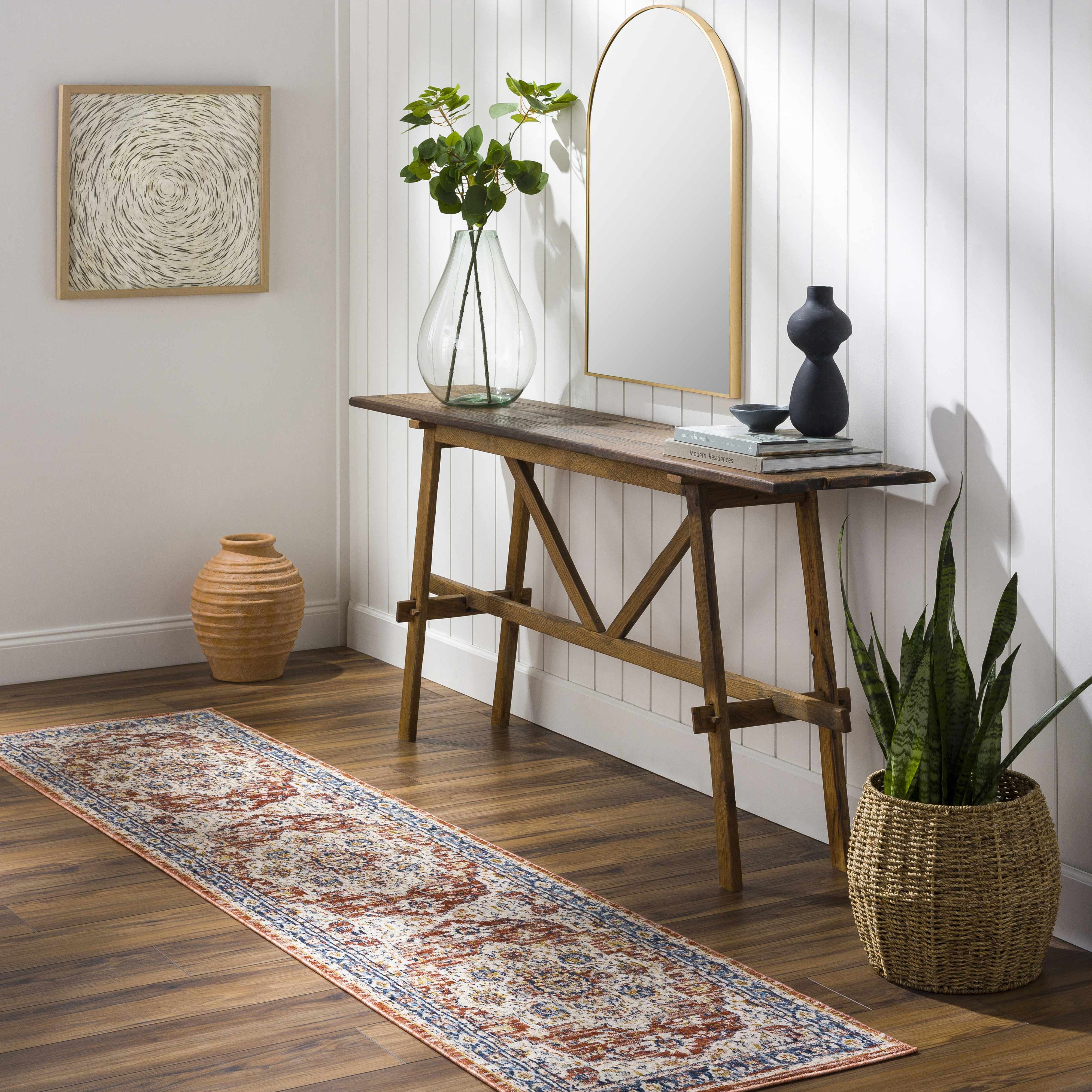 Kuro Traditional Style Rug - Clearance - Image 3