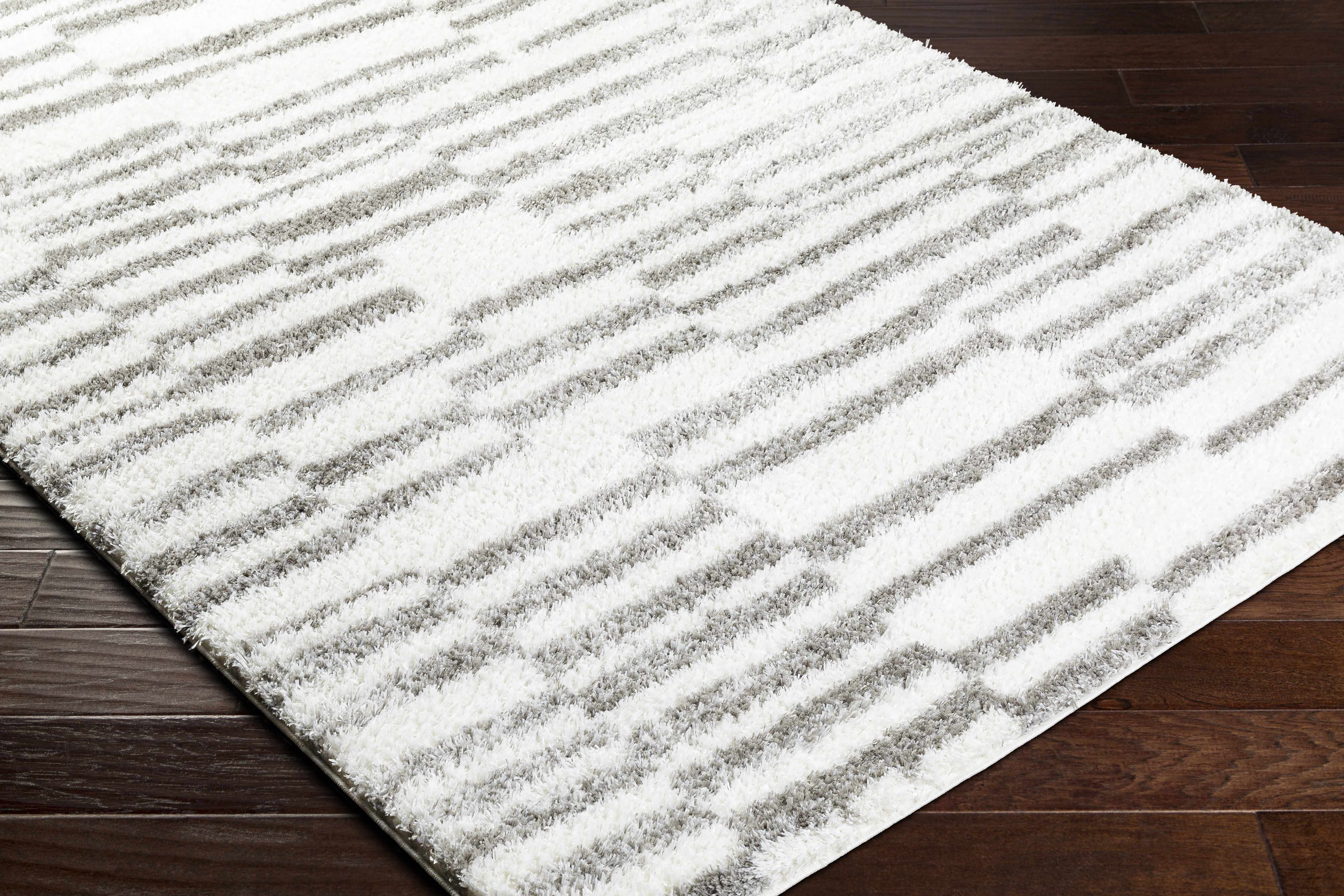 Kuron Area Rug - Image 3