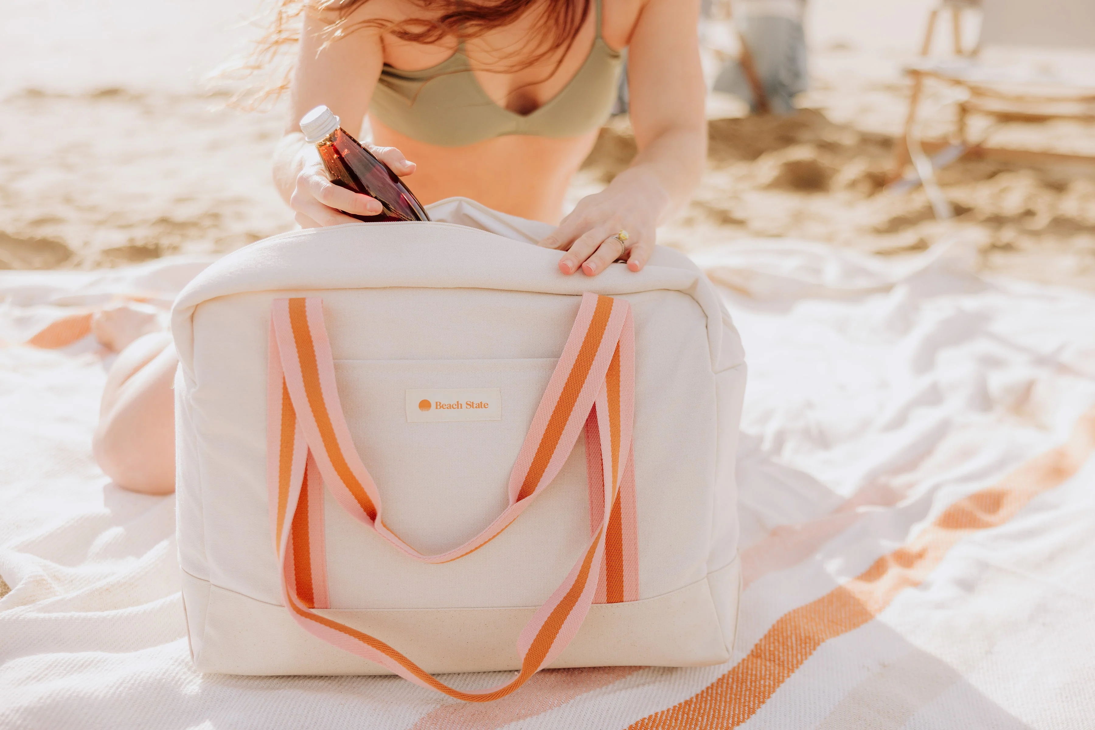 Lanikai Beach Cooler Bag - Image 4