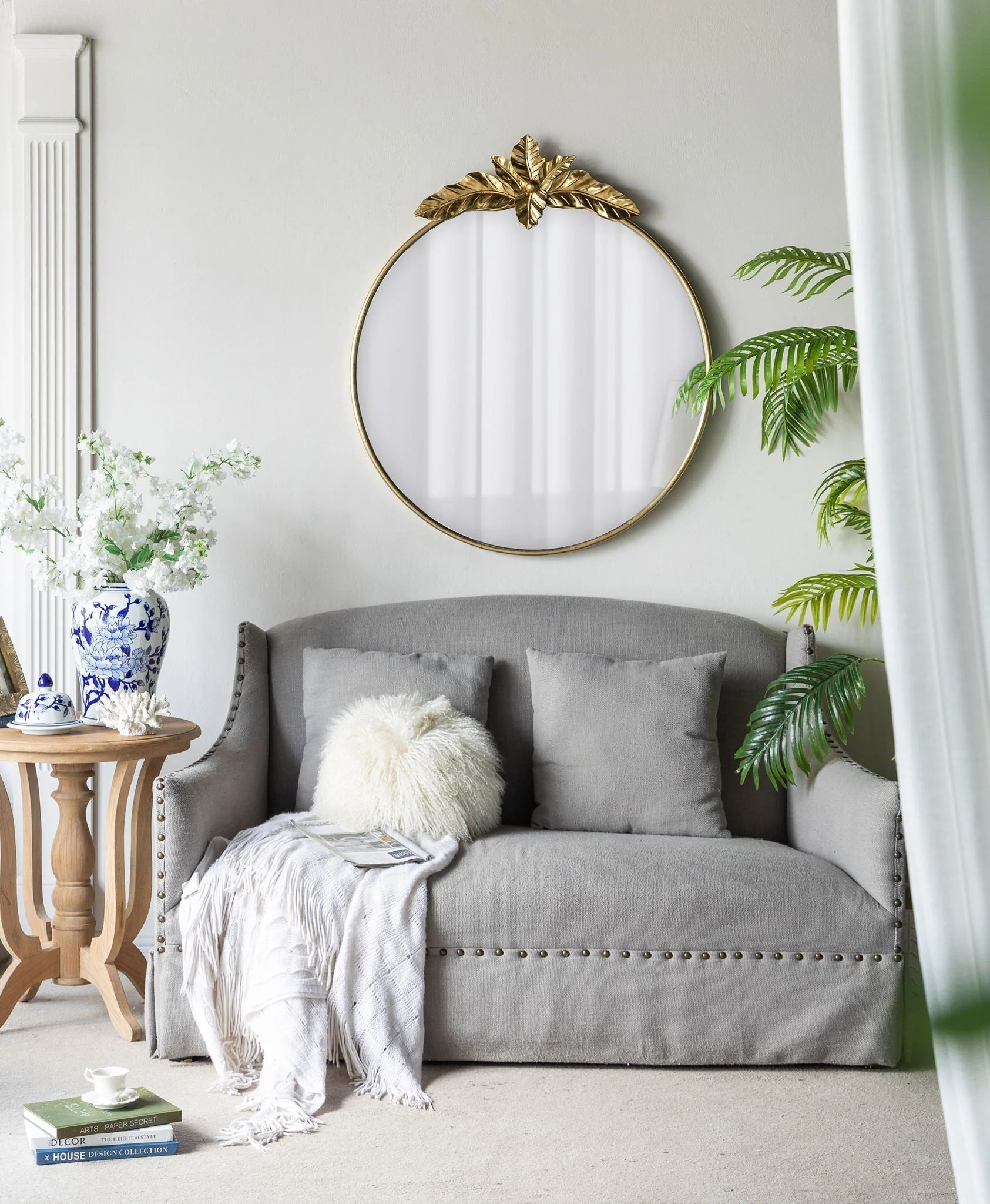 Large Round Wall Mirror With Metal Frame Circle Accent Mirror For Living Room Bedroom Entryway - Gold - Image 5