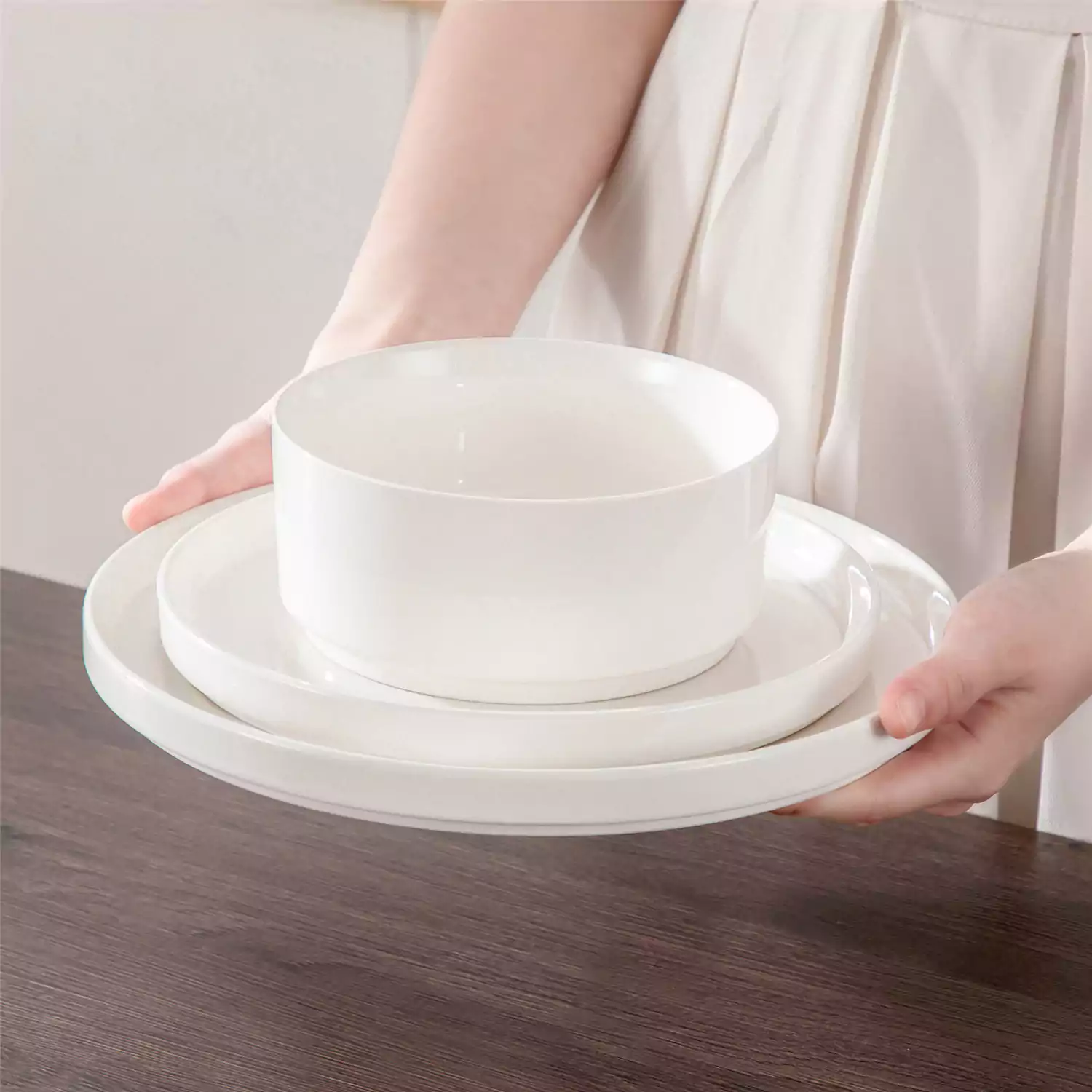 Leah 12 Piece Dinnerware Set for 4 - Image 10