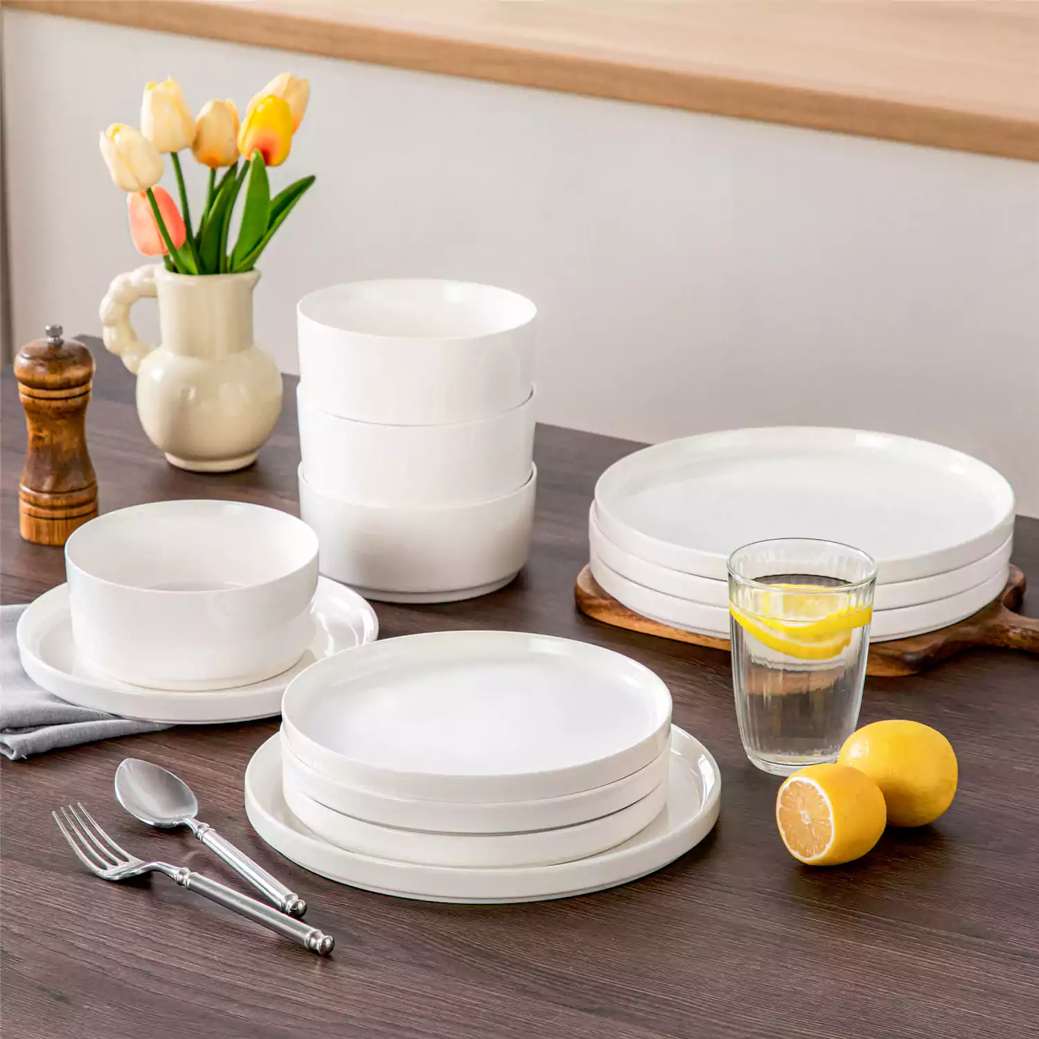 Leah 12 Piece Dinnerware Set for 4 - Image 11