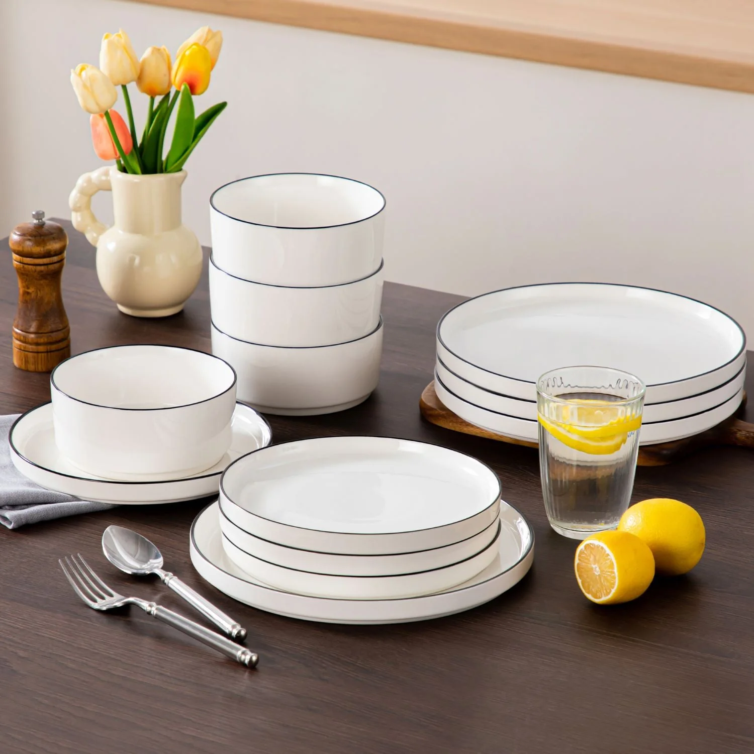 Leah 12 Piece Dinnerware Set for 4 - Image 22