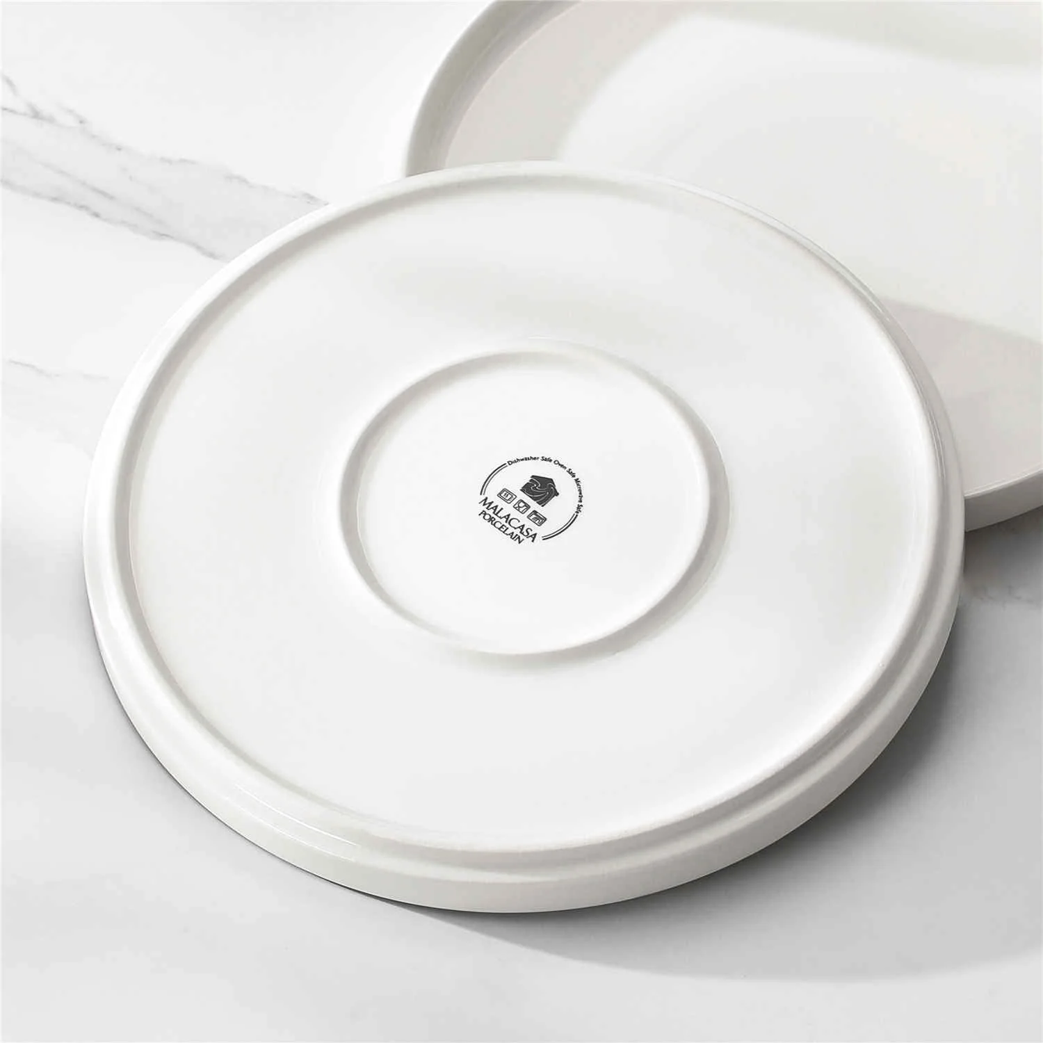 Leah 18 Piece Dinnerware Set - Image 10