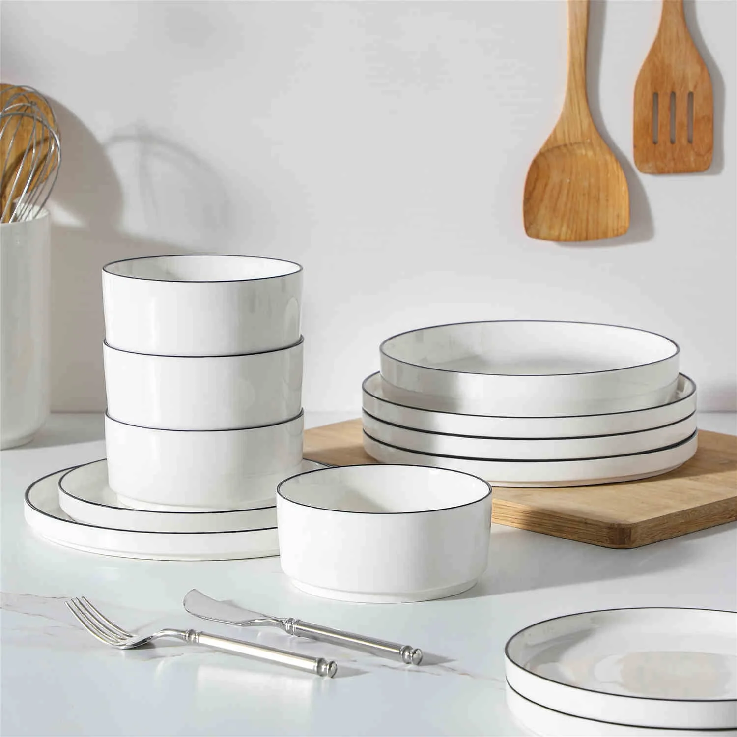 Leah 24 Piece Dinnerware Set - Image 12