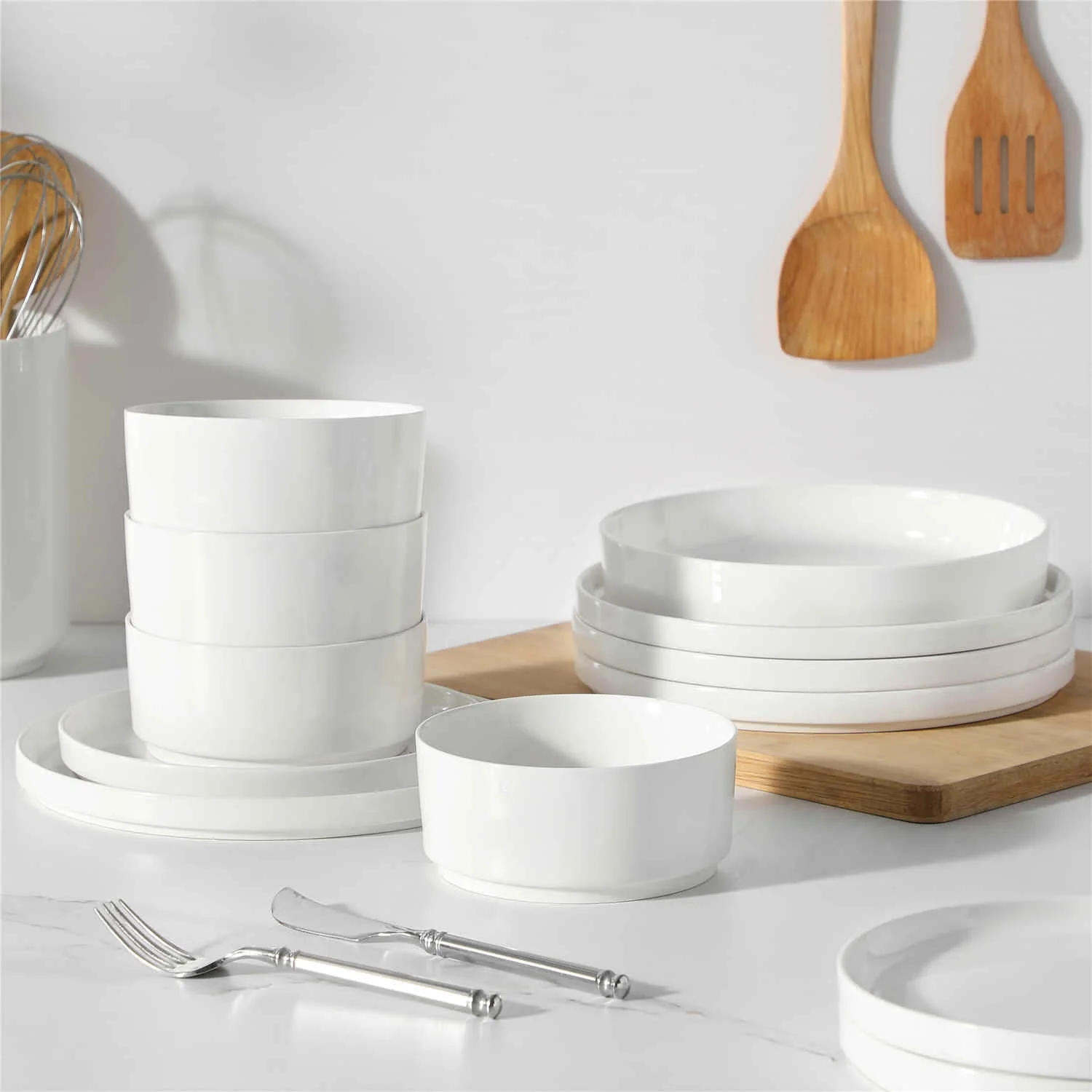 Leah 24 Piece Dinnerware Set - Image 3