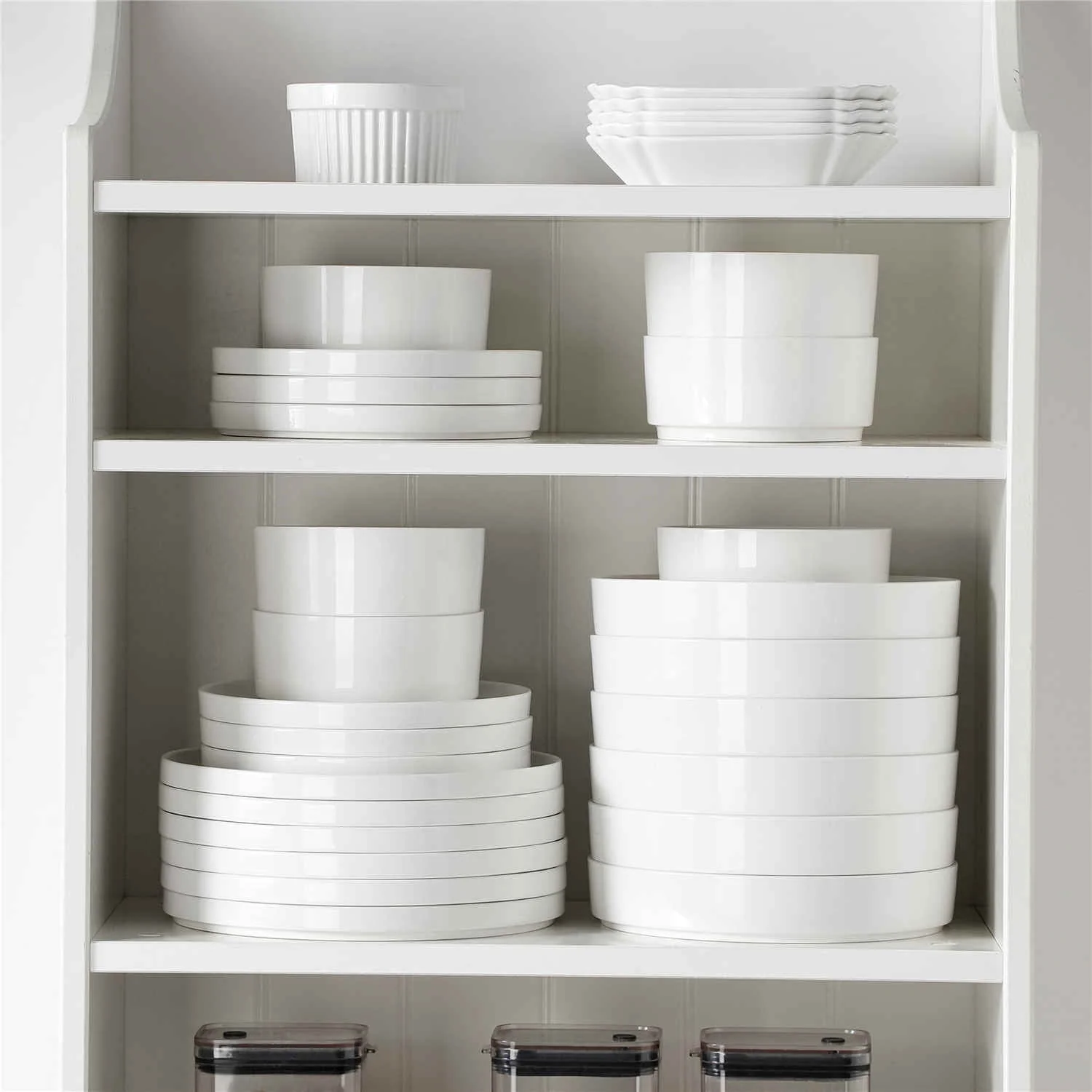Leah 24 Piece Dinnerware Set - Image 6