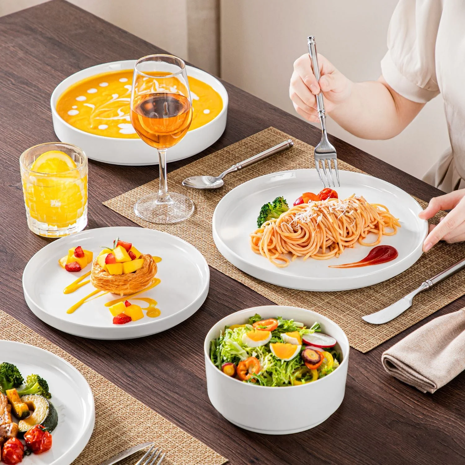 Leah 24 Piece Dinnerware Set for 6 - Image 2