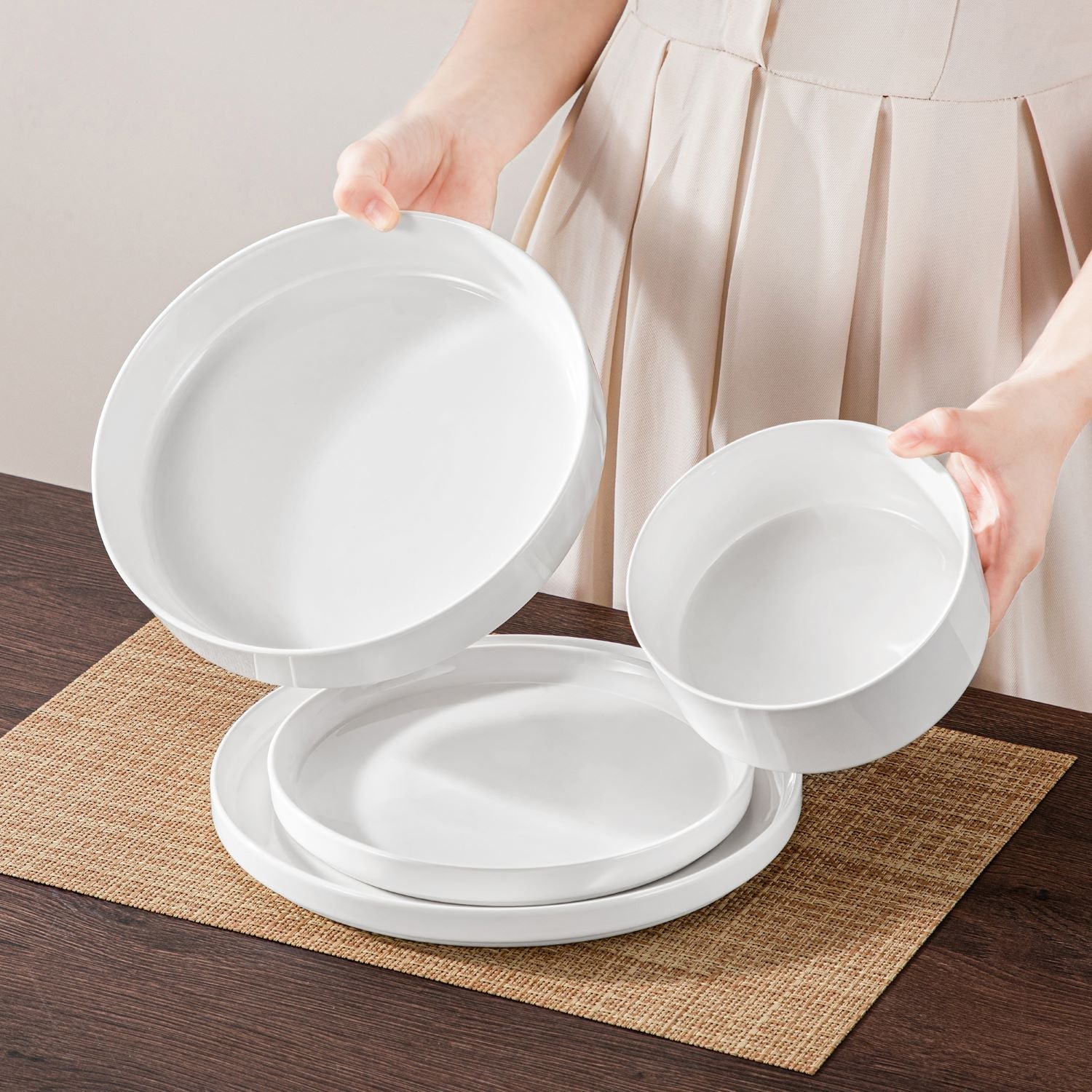 Leah 24 Piece Dinnerware Set for 6 - Image 5