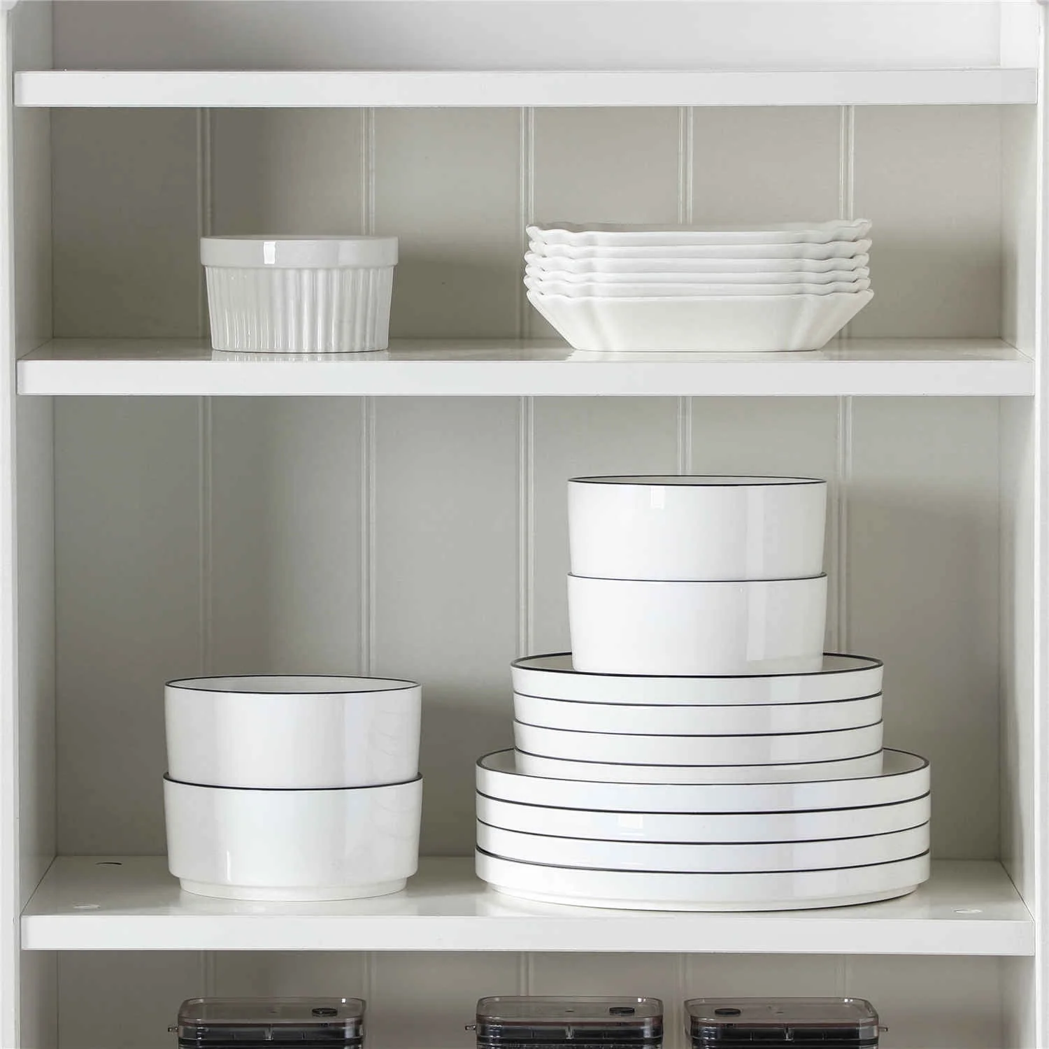 Leah 24 Piece Dinnerware Set for 8 - Image 18