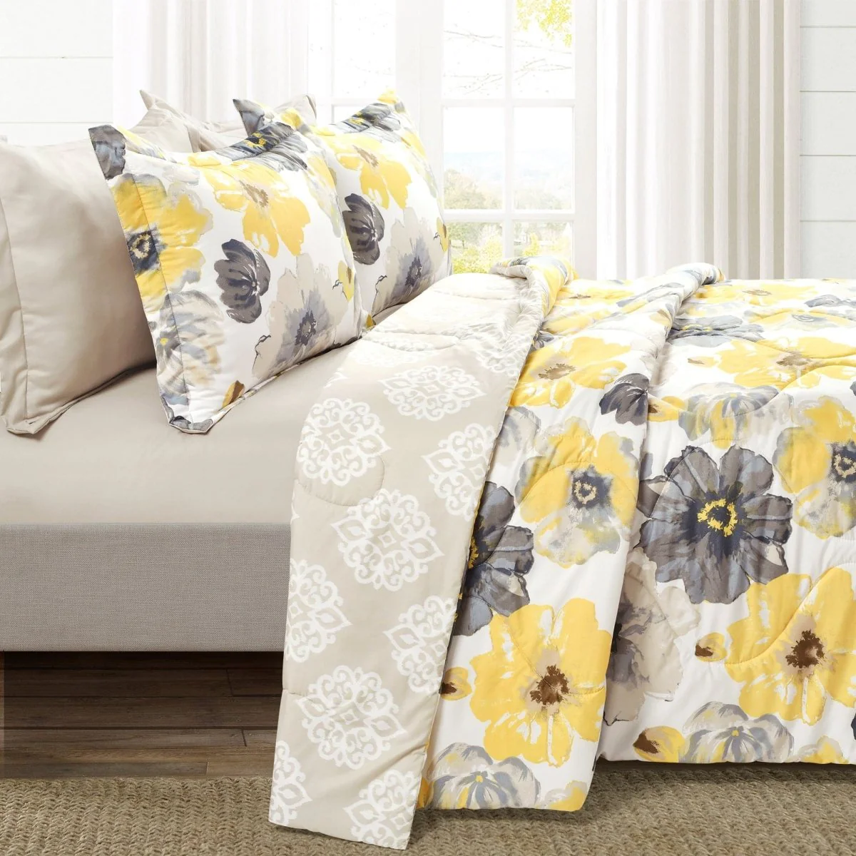 Leah 6 Piece Comforter Set - Image 3