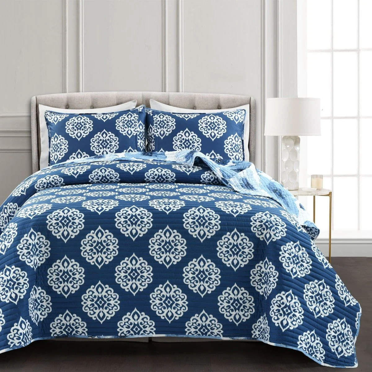 Leah Quilt 3 Piece Set - Image 10