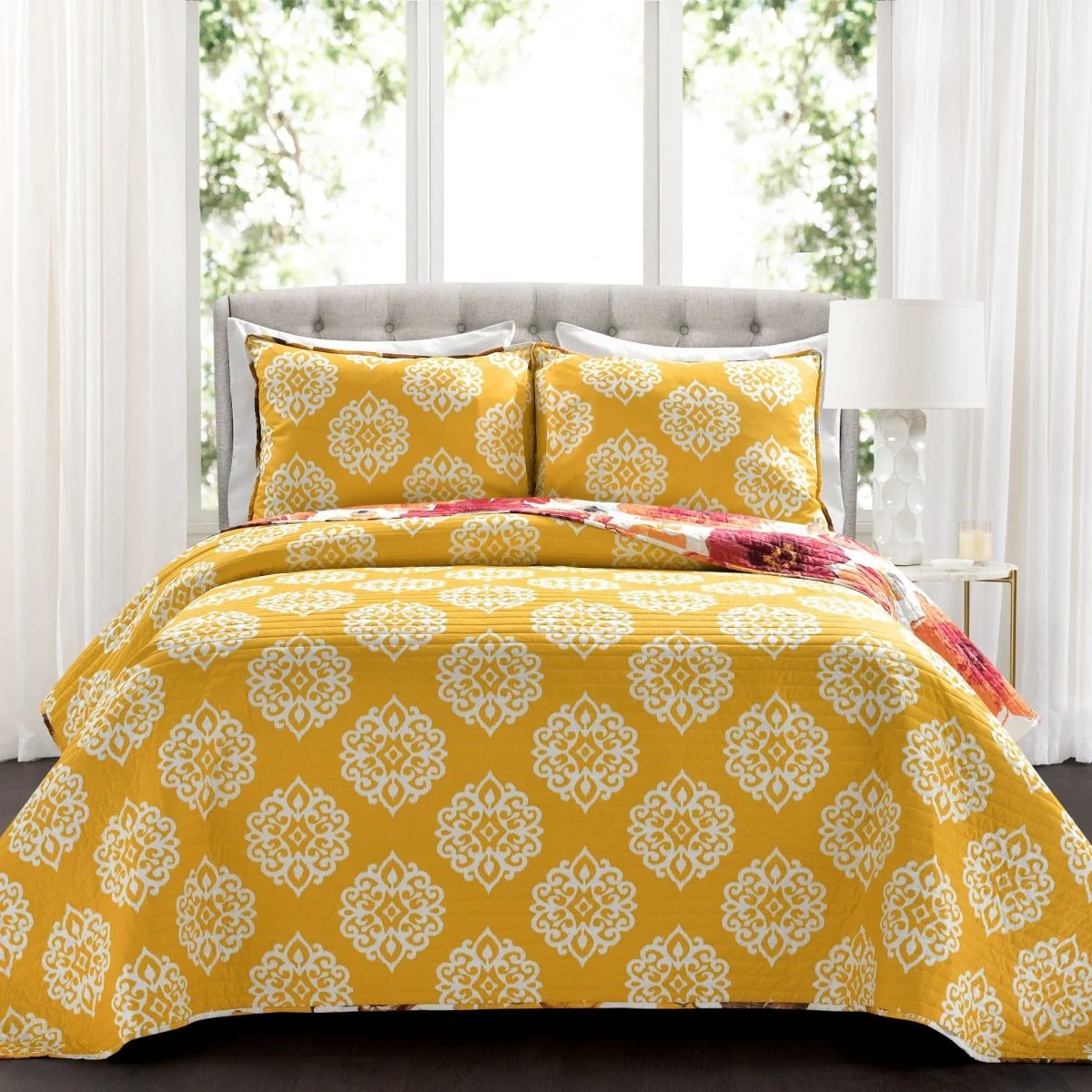 Leah Quilt 3 Piece Set - Image 13