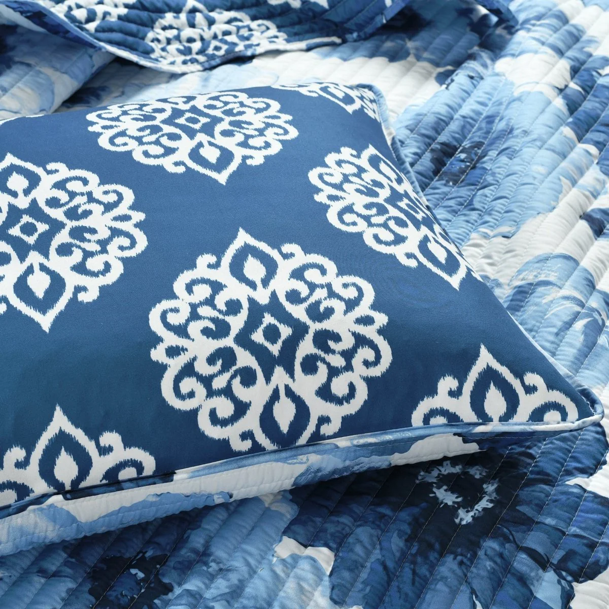 Leah Quilt 3 Piece Set - Image 24
