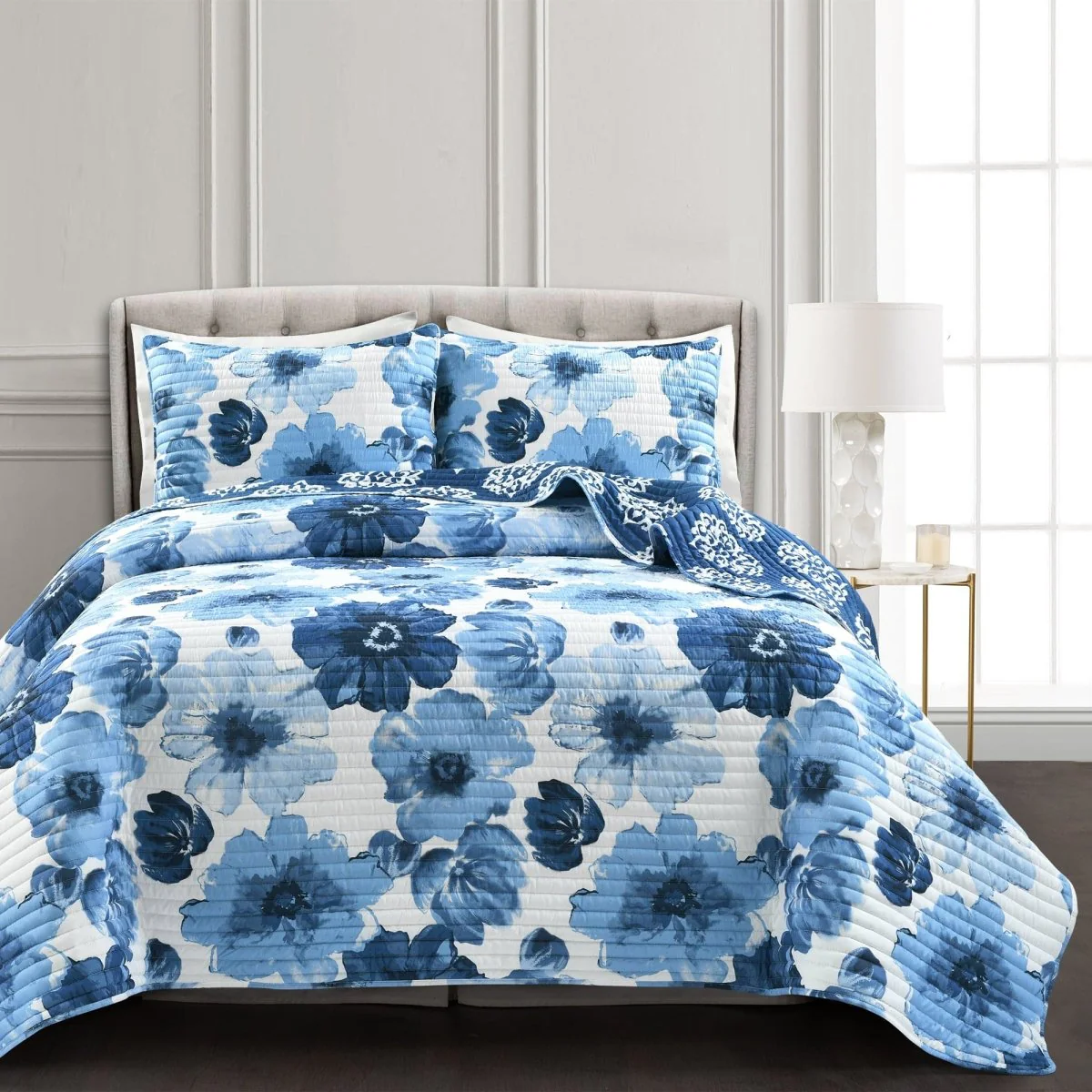 Leah Quilt 3 Piece Set - Image 4