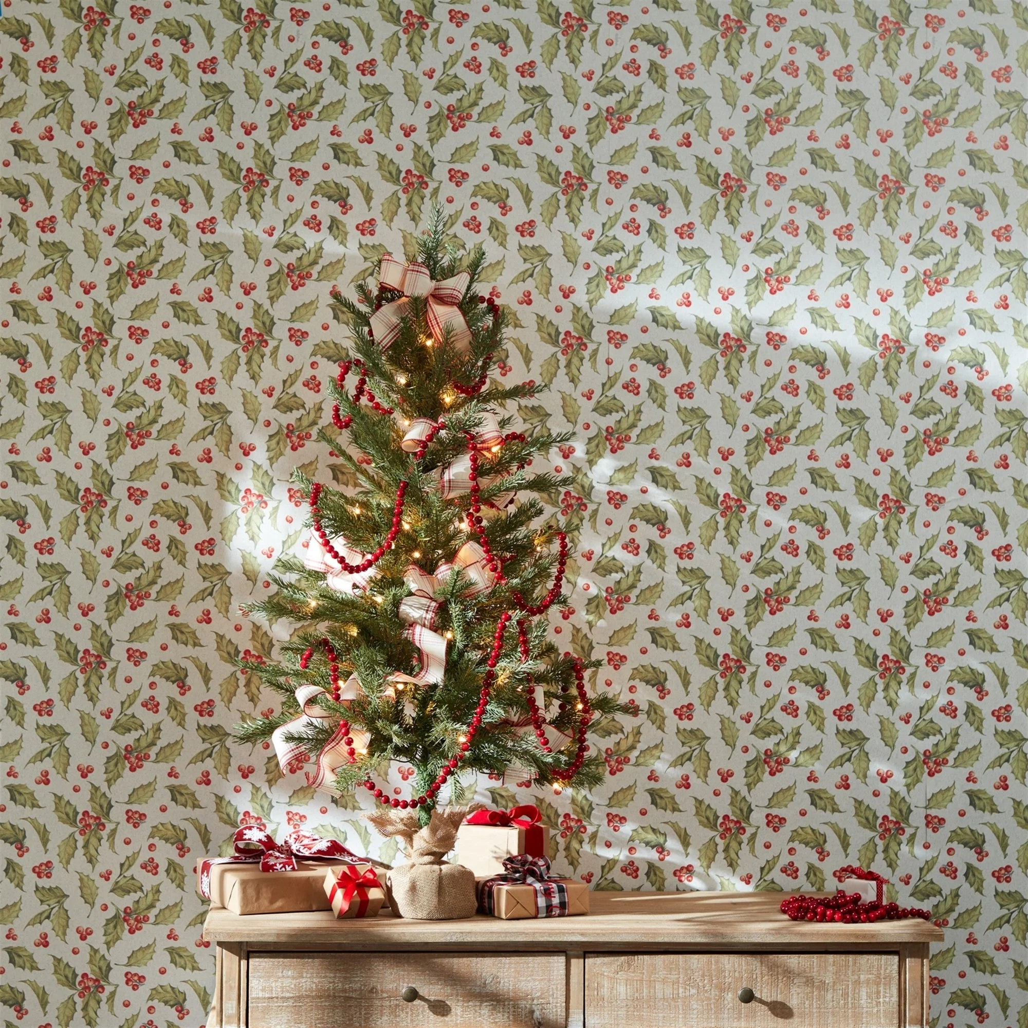 LED Pine Tree with Burlap Bag Base 4'H - Image 2