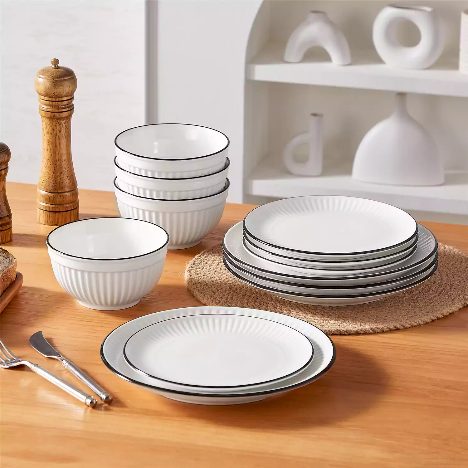 Leila 12 Piece Dinnerware Set - Image 20