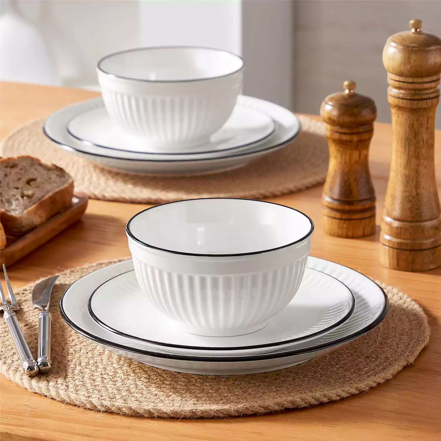 Leila 12 Piece Dinnerware Set - Image 22
