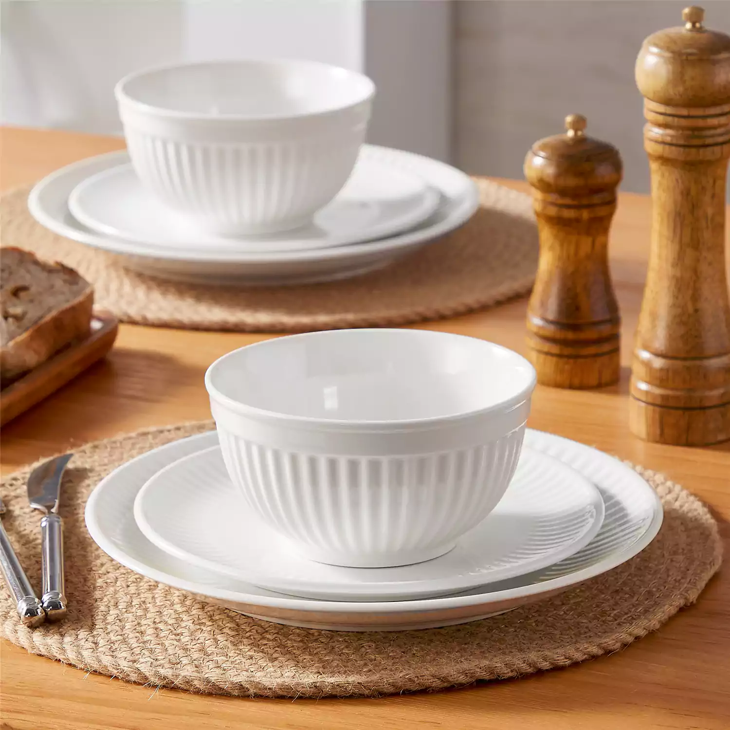 Leila 12 Piece Dinnerware Set - Image 6