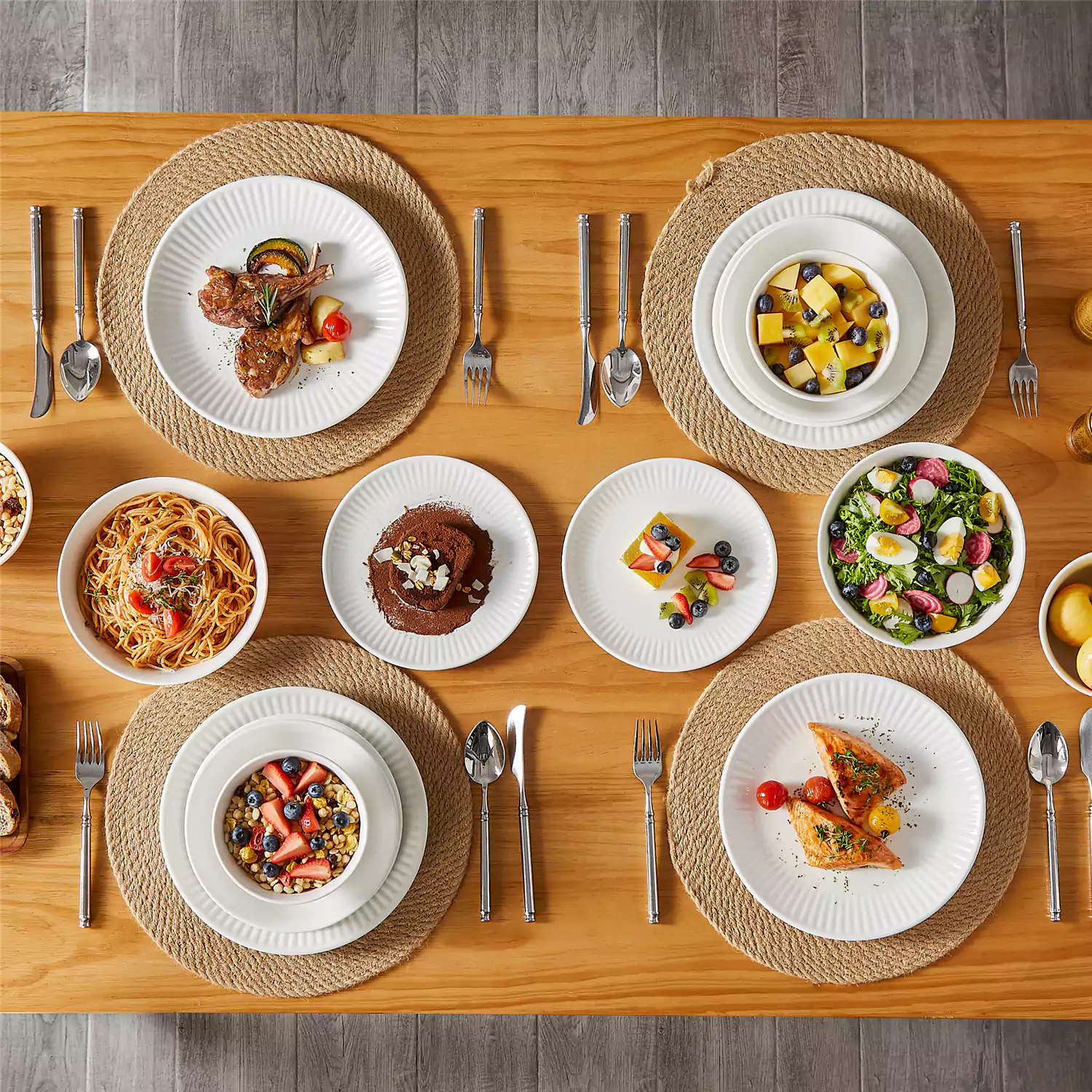 Leila 16 Piece Dinnerware Set - Image 4