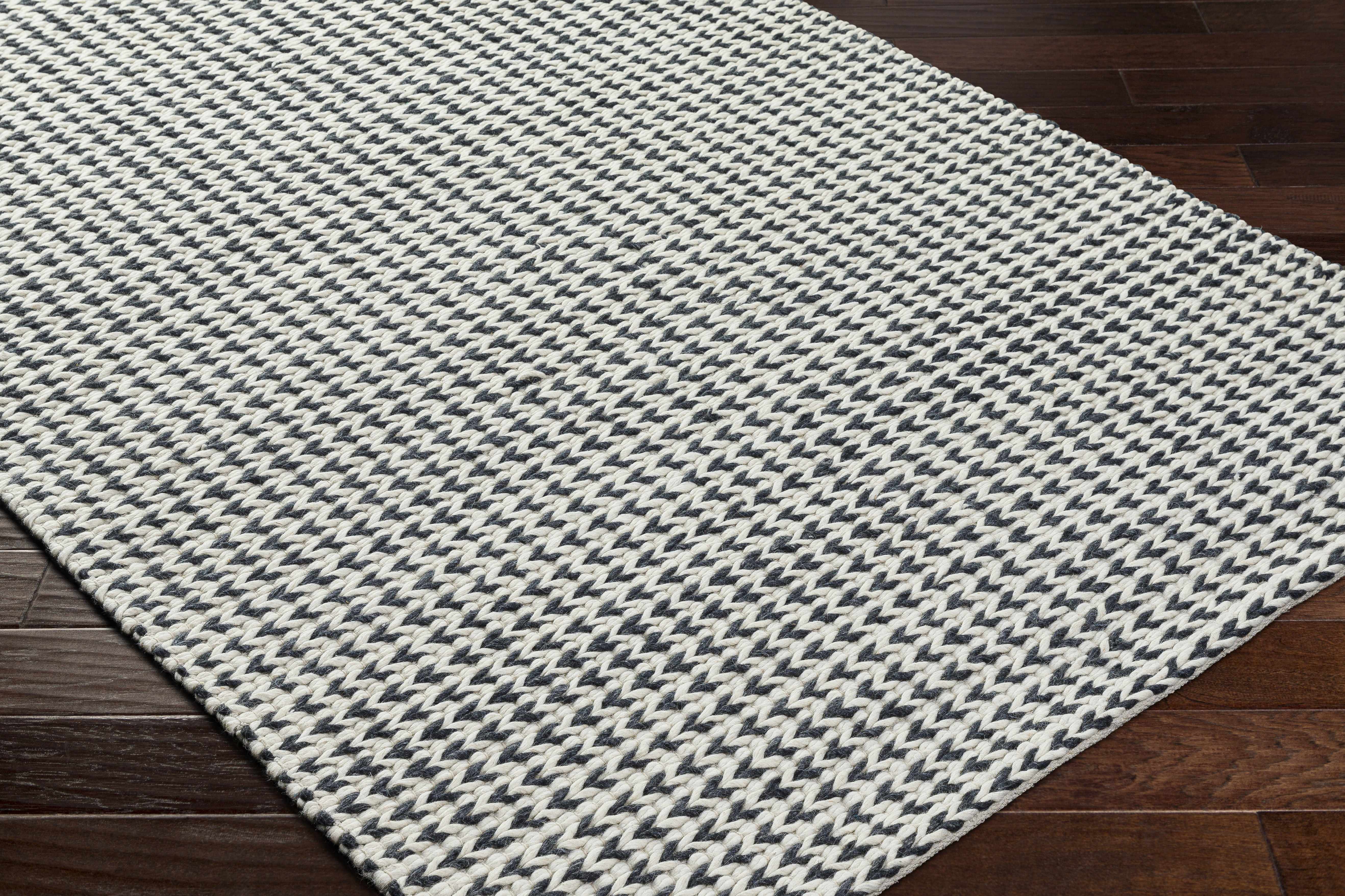 Lenci Silver Beige Area Rug - Image 3