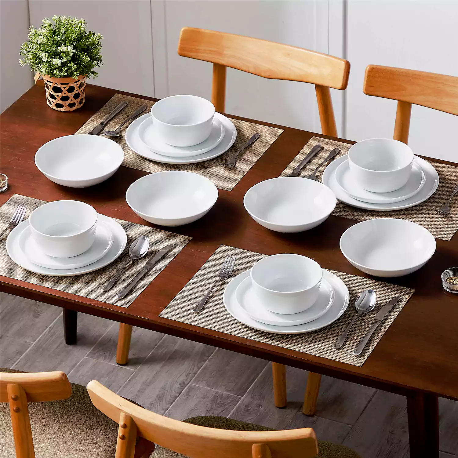 Lexi 16 Piece Dinnerware Set - Image 2