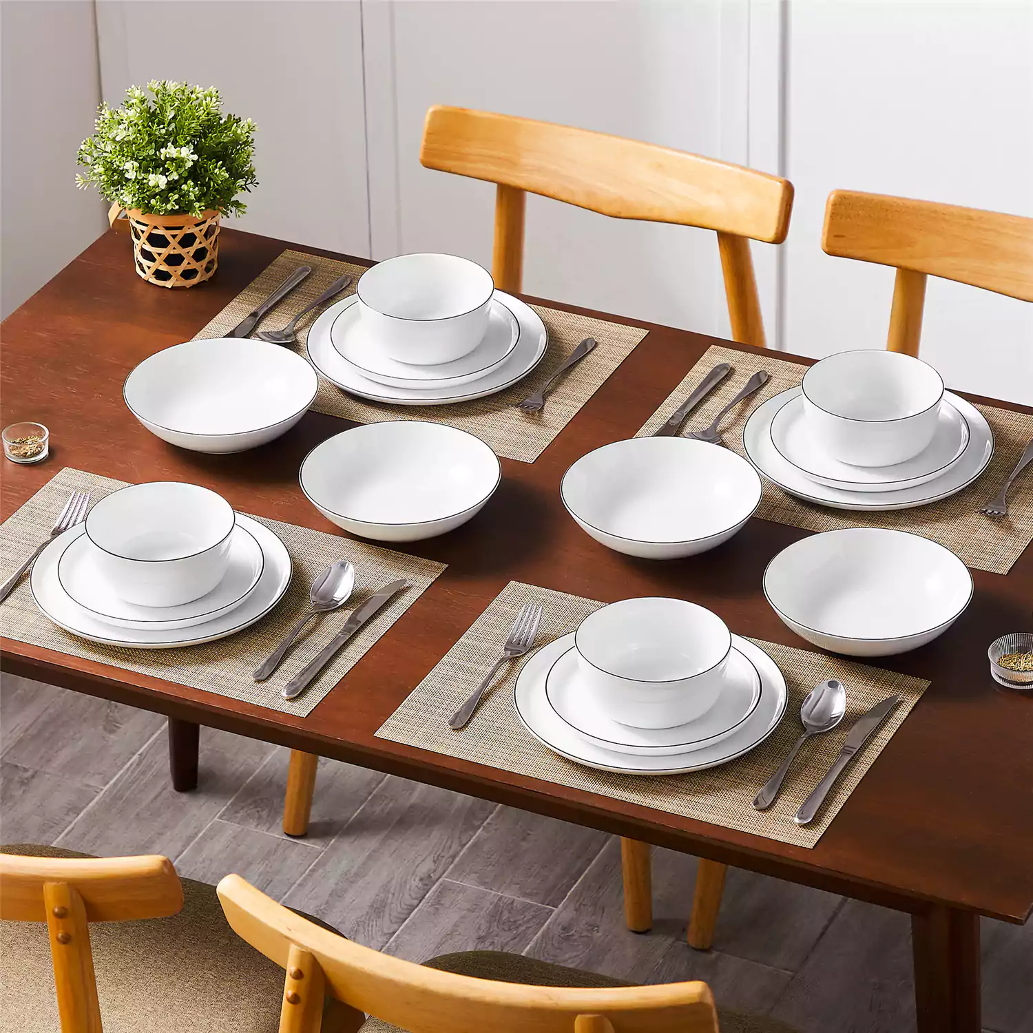 Lexi 16 Piece Dinnerware Set - Image 20